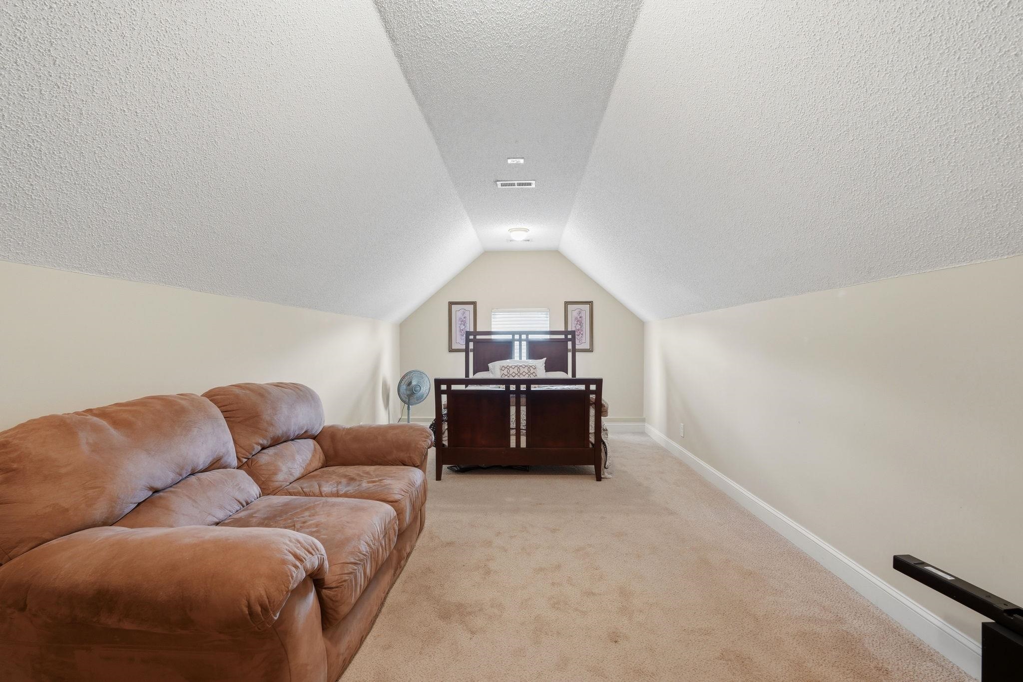 1500 Saint Thomas Circle Property Photo 13