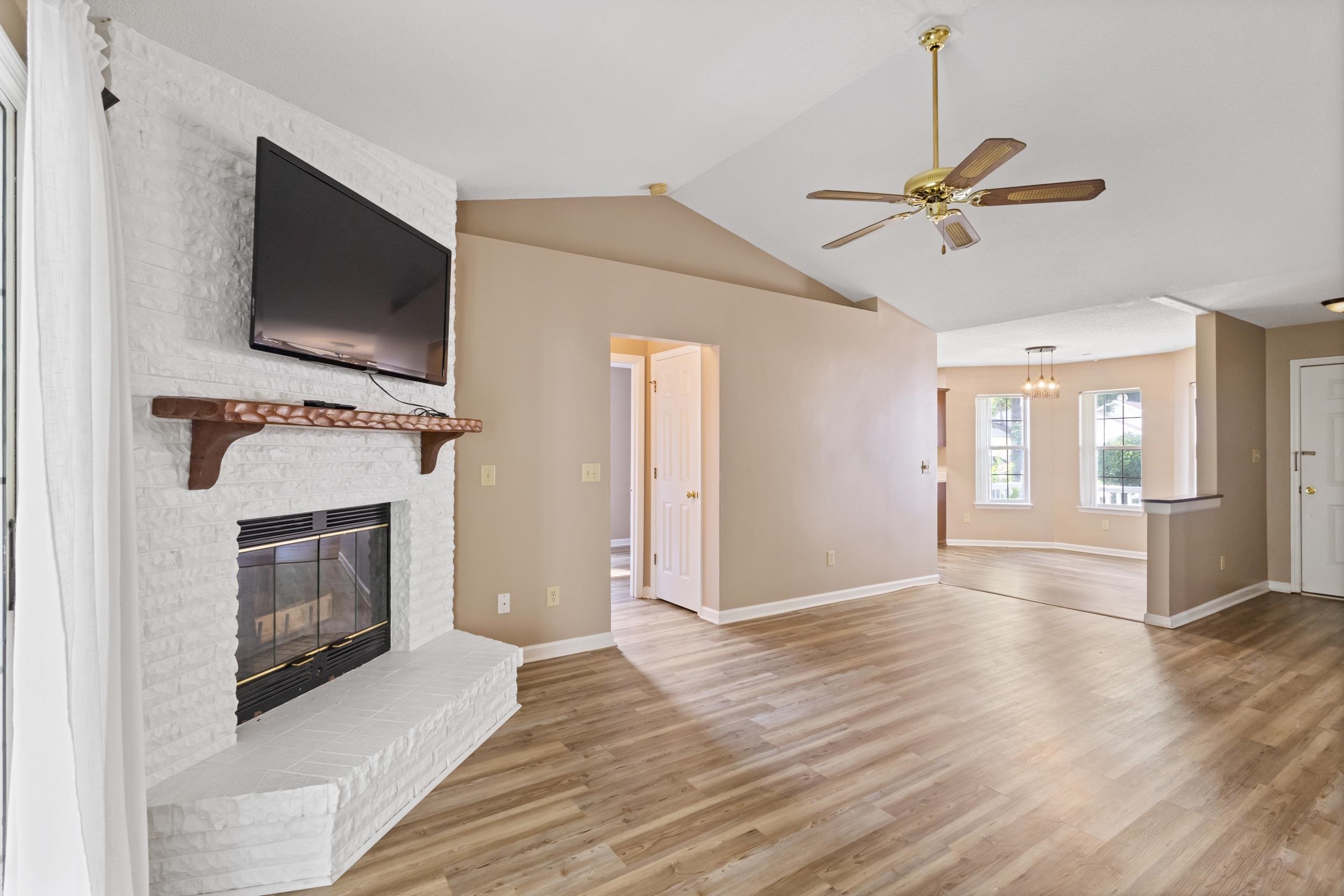 3638 Eagle Trace Dr. Property Photo 8