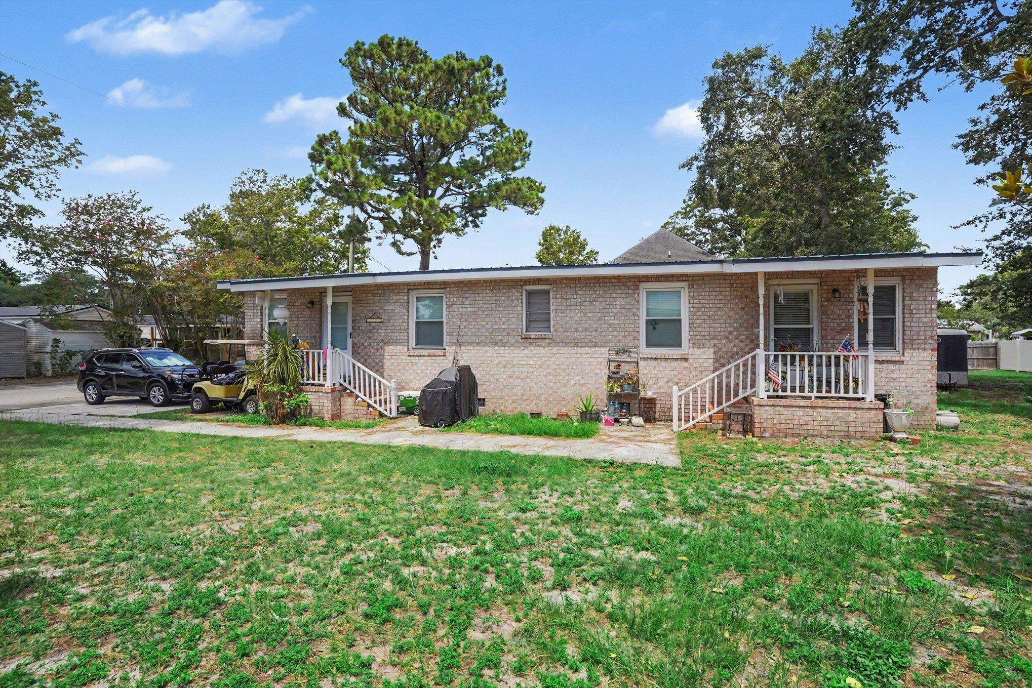 526 Boundary Ave. Property Photo 1