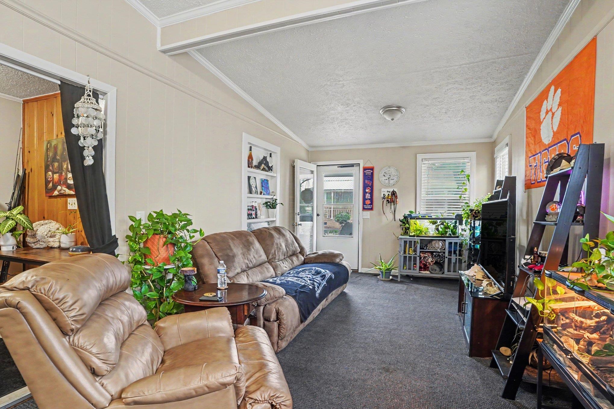 526 Boundary Ave. Property Photo 17
