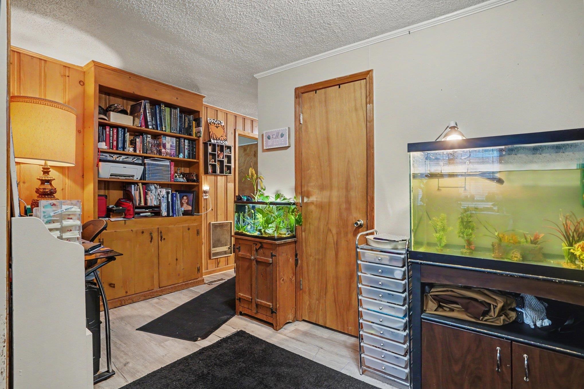 526 Boundary Ave. Property Photo 20