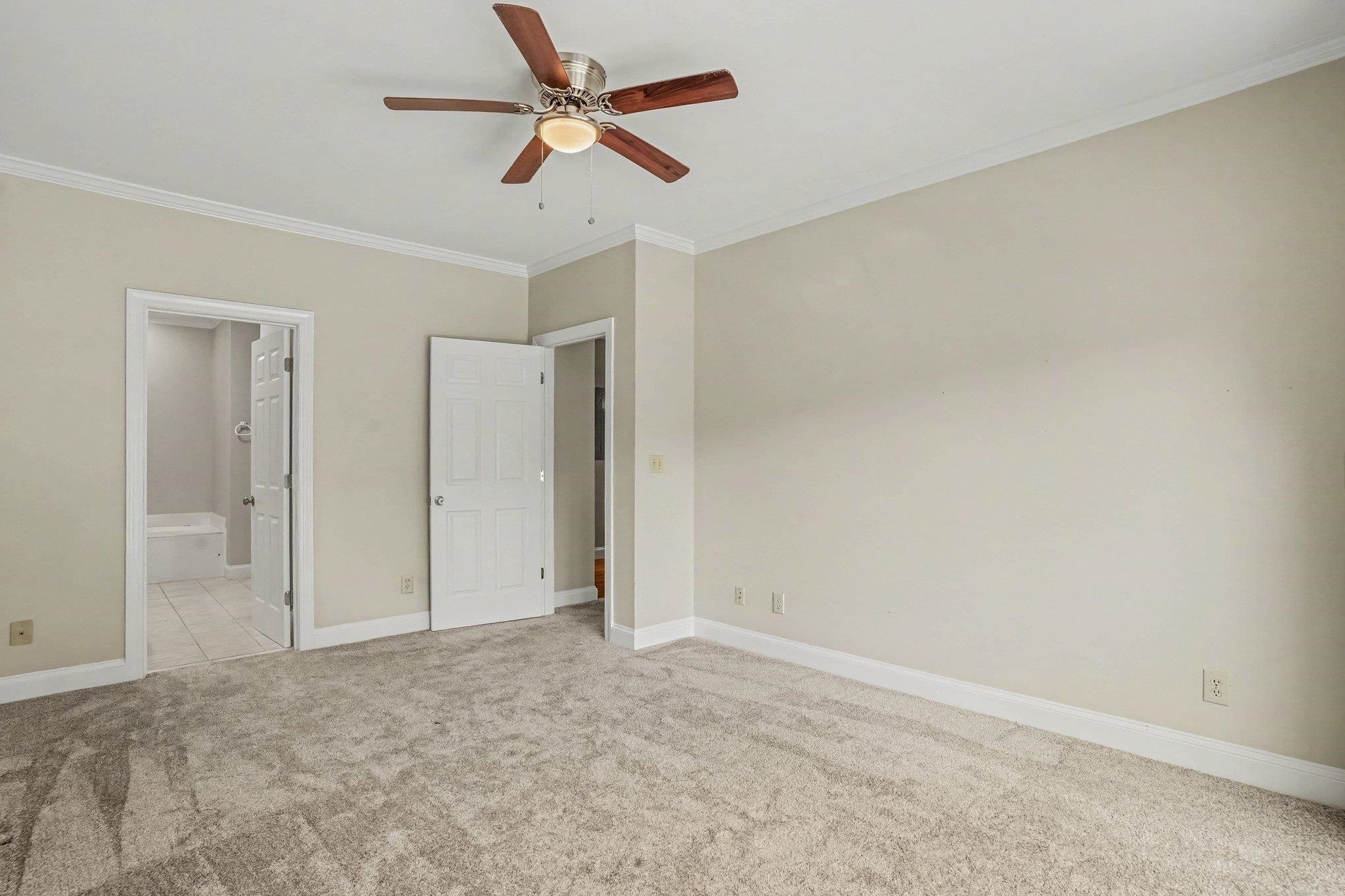 333 Golden Bear Dr. Property Photo 10