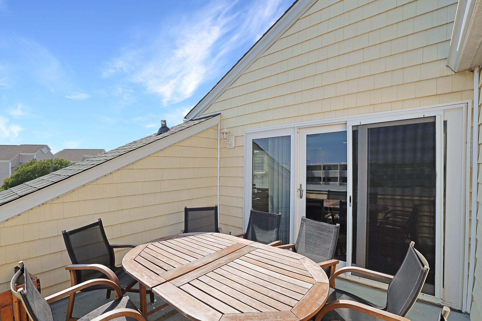 4314 S Ocean Blvd. Property Photo 12