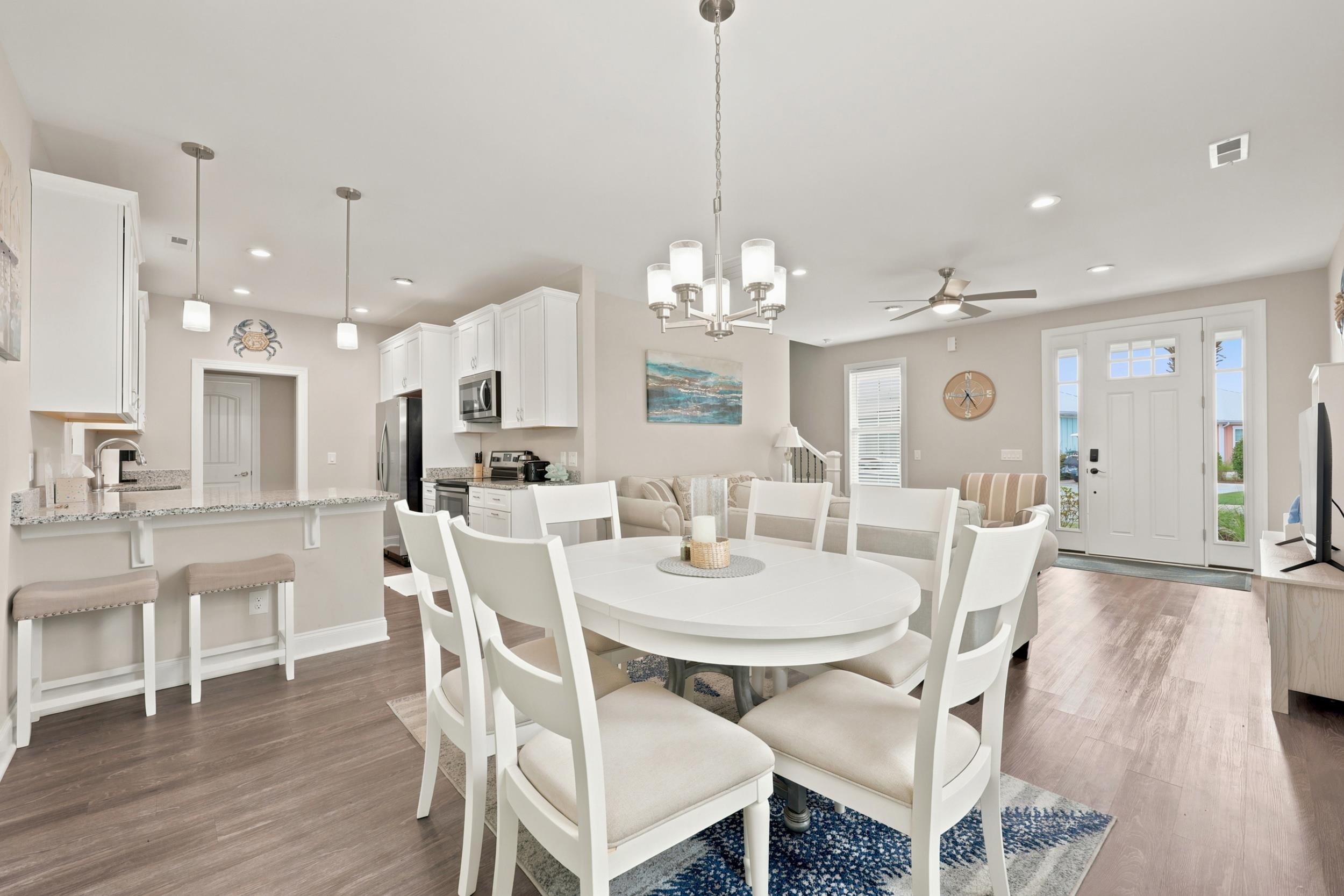 5224 Sea Coral Way Property Photo 2
