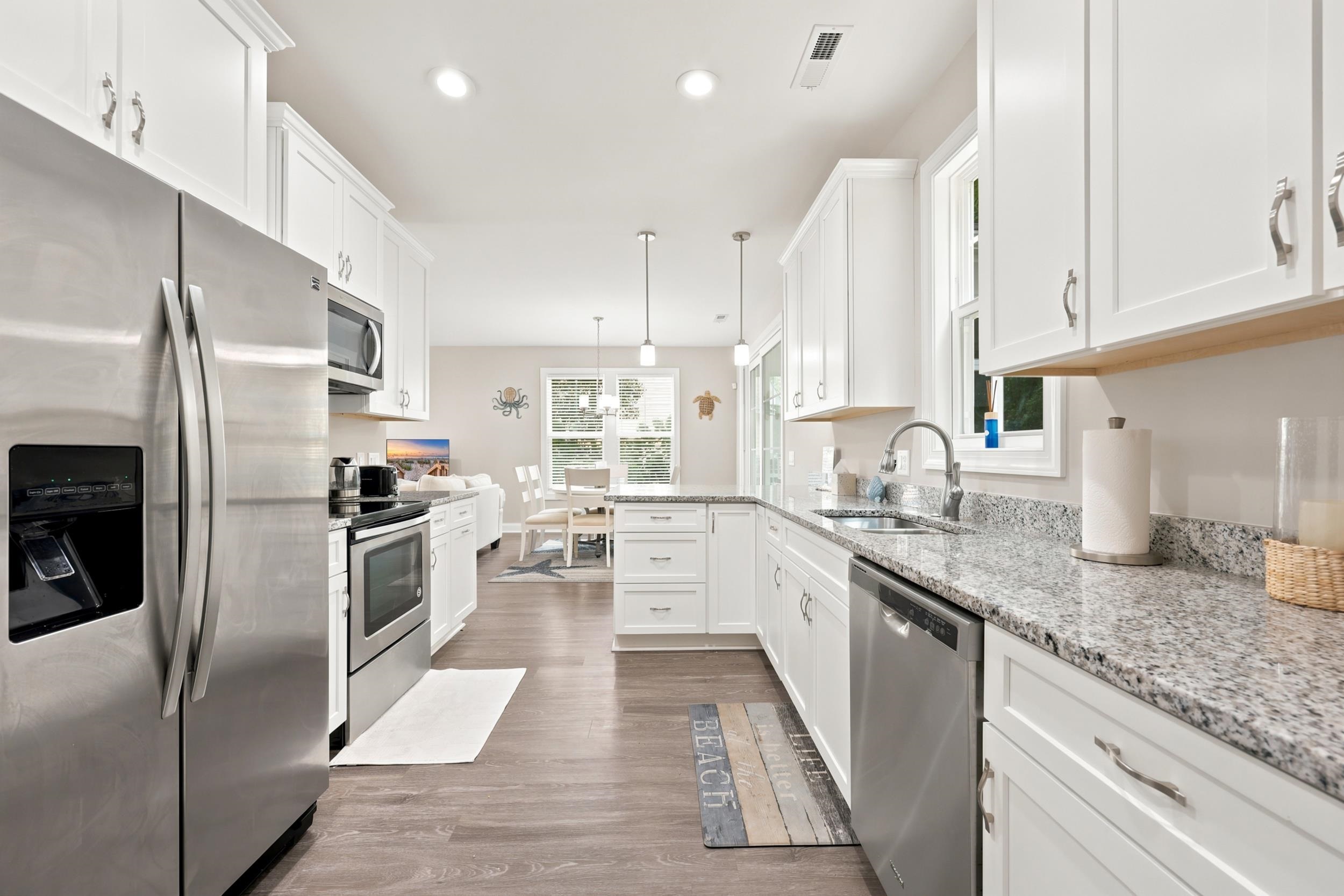 5224 Sea Coral Way Property Photo 3