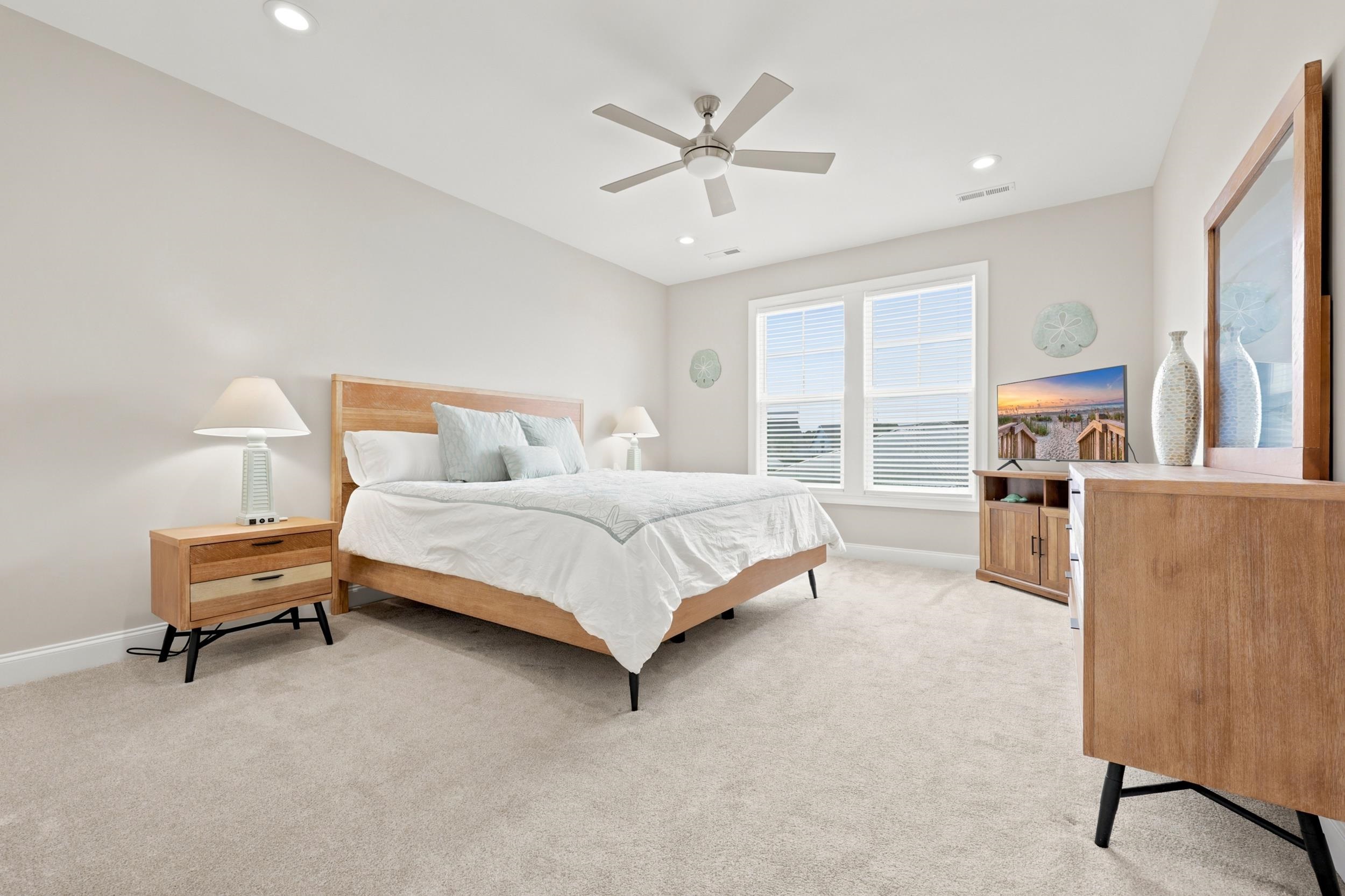 5224 Sea Coral Way Property Photo 17
