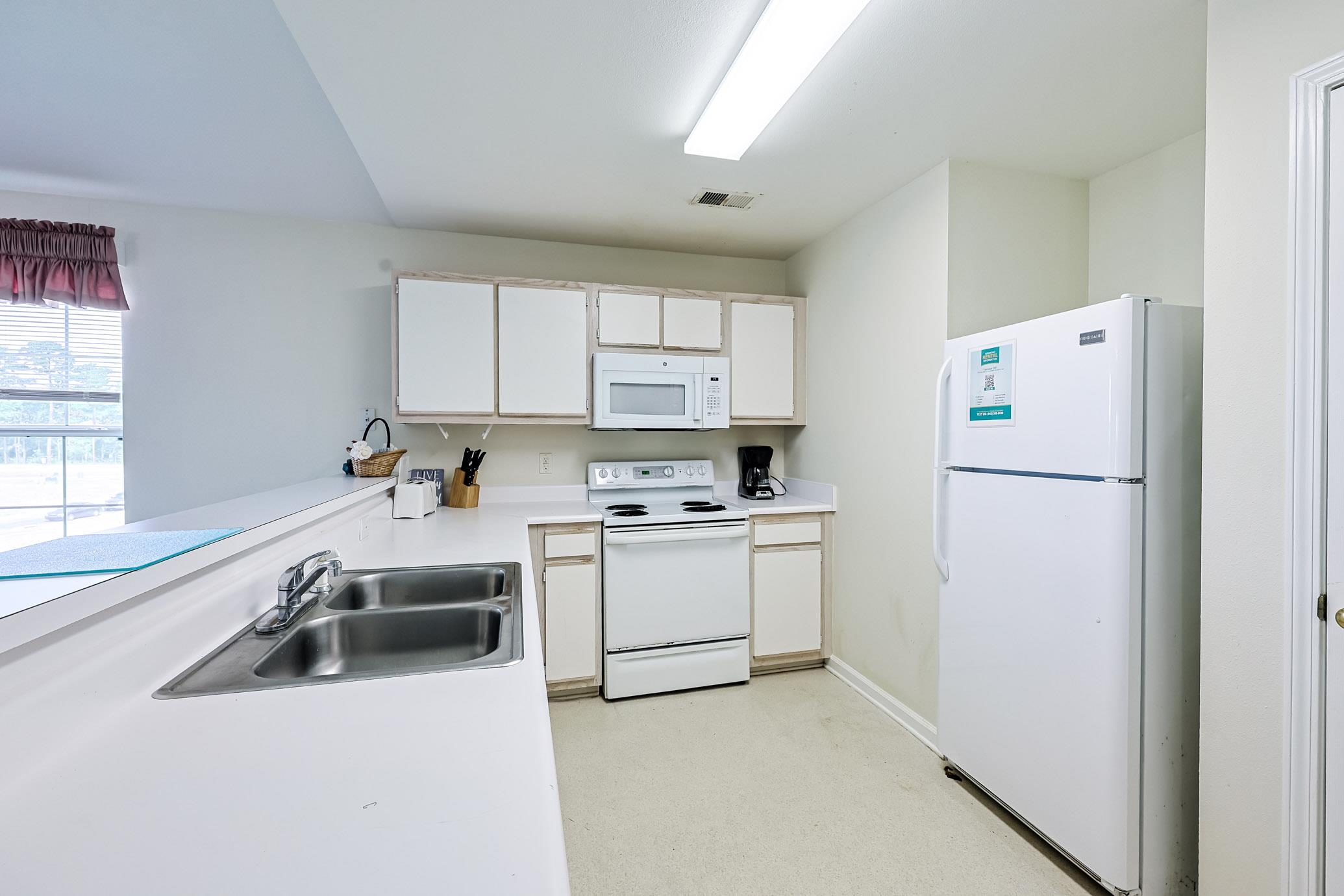 1200 River Oak Dr. Property Photo 8