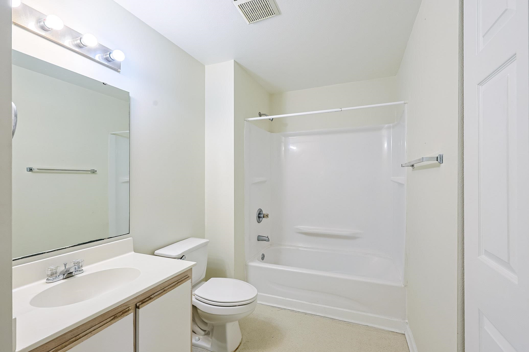 1200 River Oak Dr. Property Photo 23