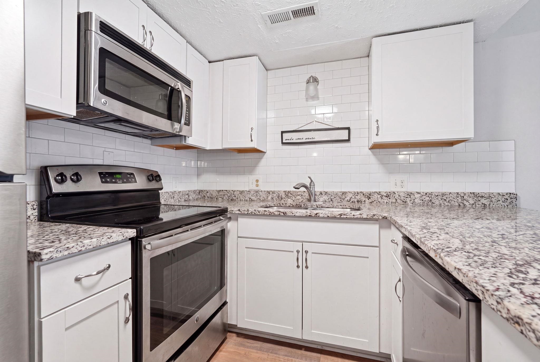 600 Deer Creek Rd. Property Photo 10