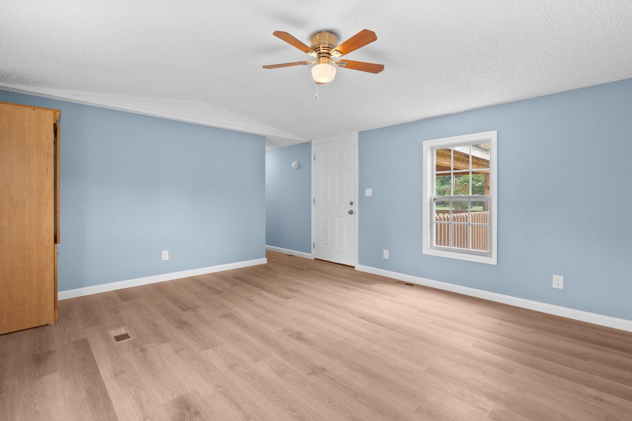 7009 Long Horne Ranch Dr. Property Photo 13