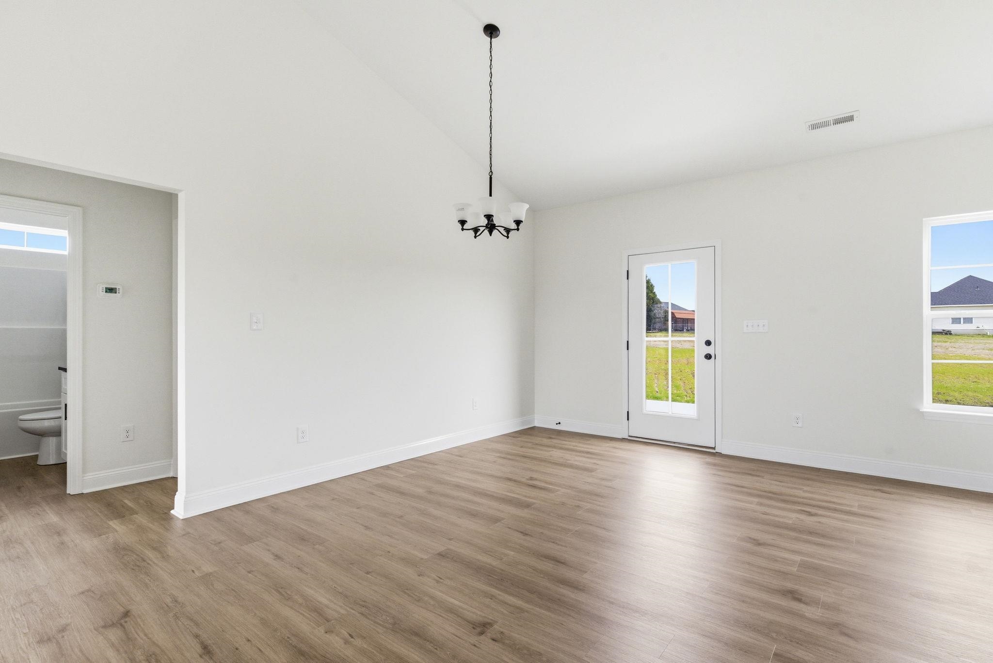 1503 Harrelson Rd. Property Photo 6