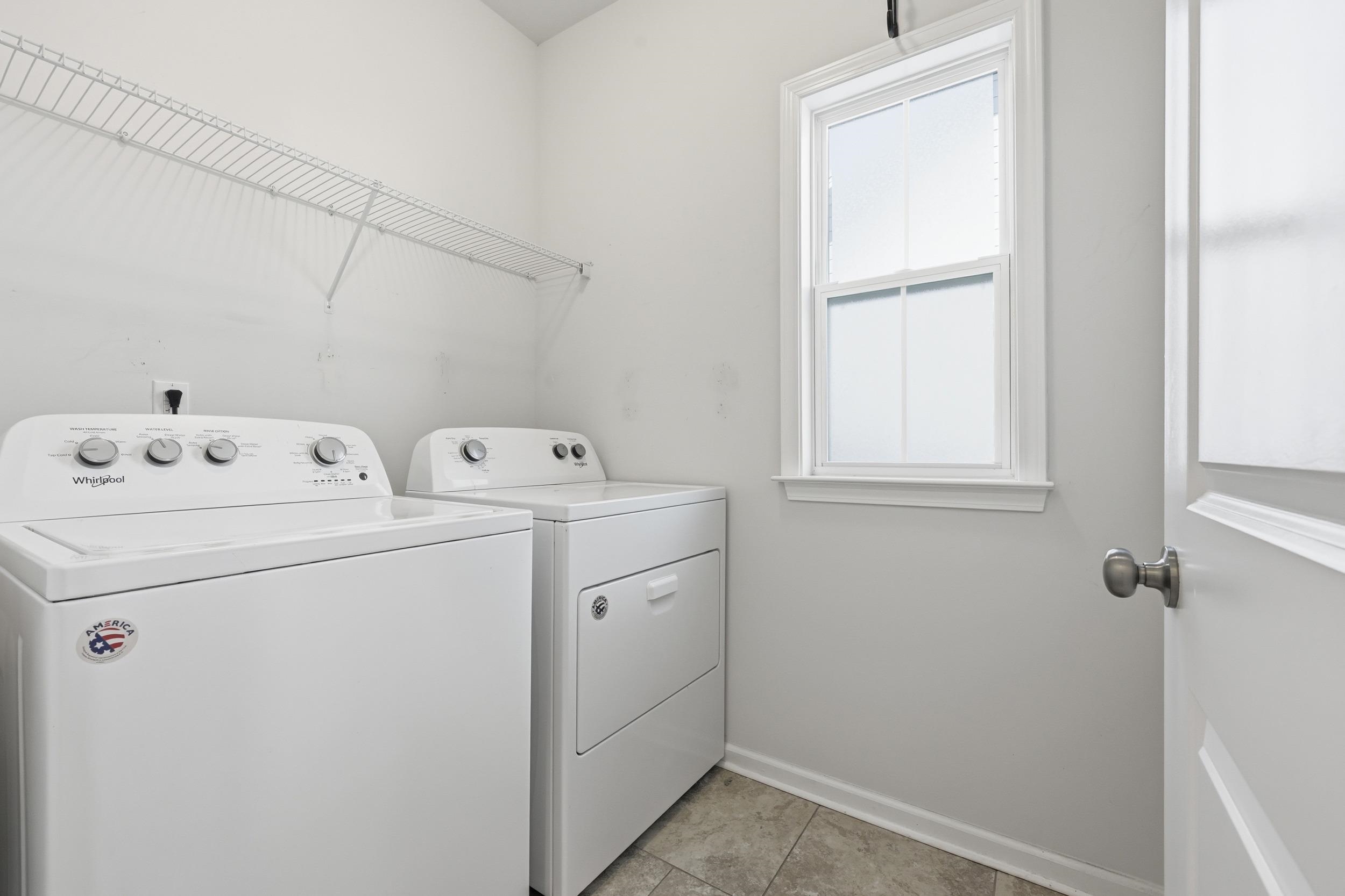 512 Chanted Dr. Property Photo 11