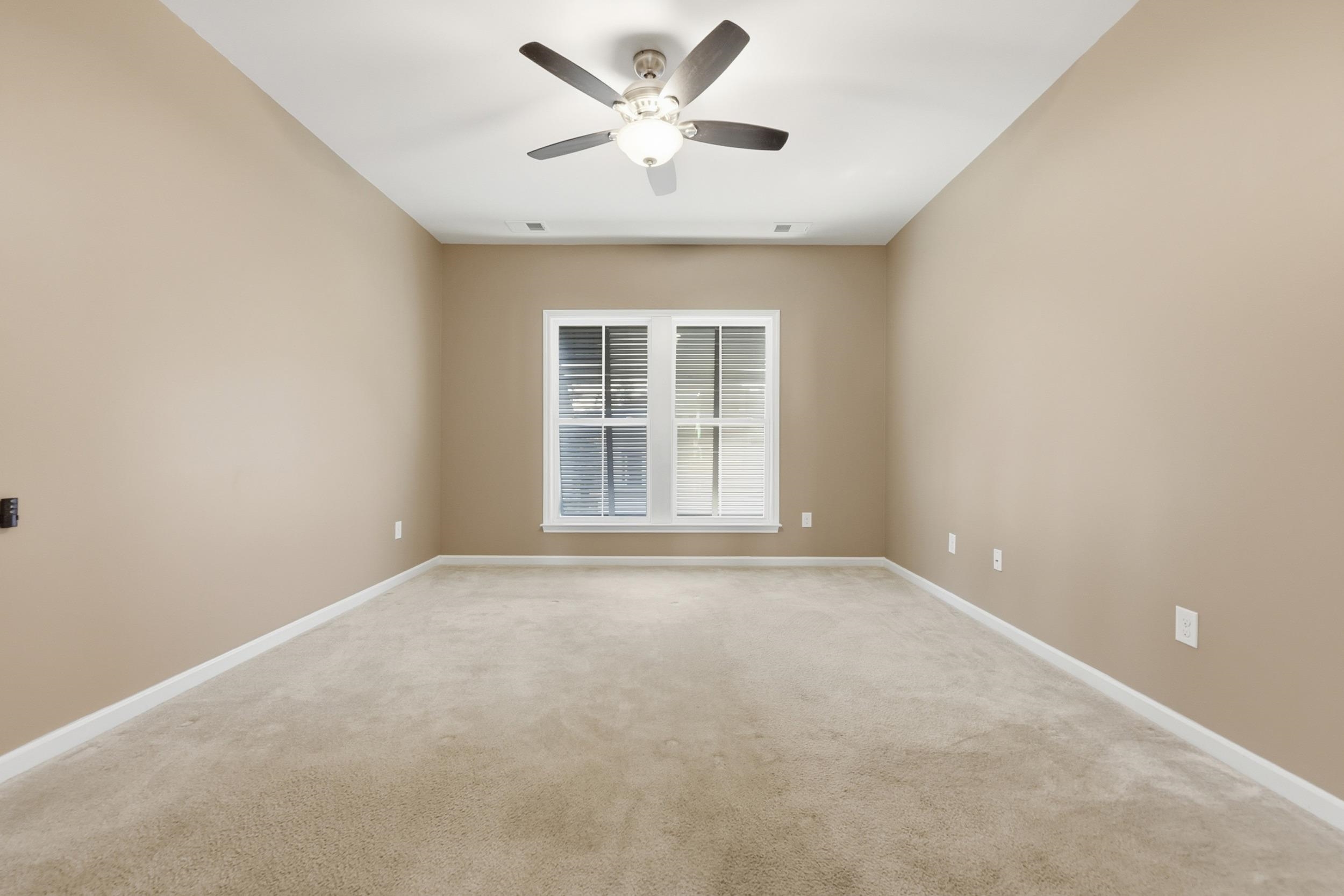 512 Chanted Dr. Property Photo 13