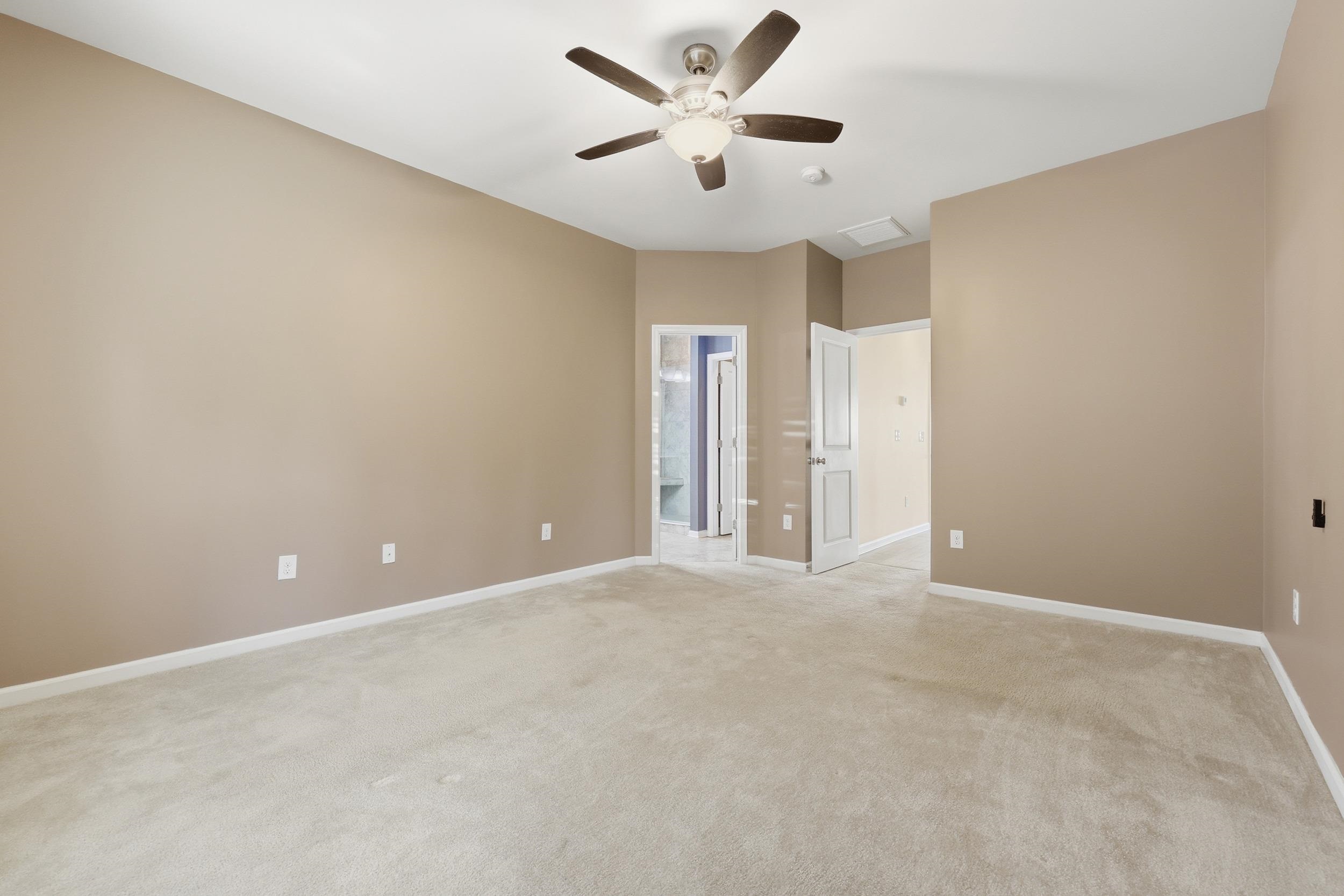 512 Chanted Dr. Property Photo 14