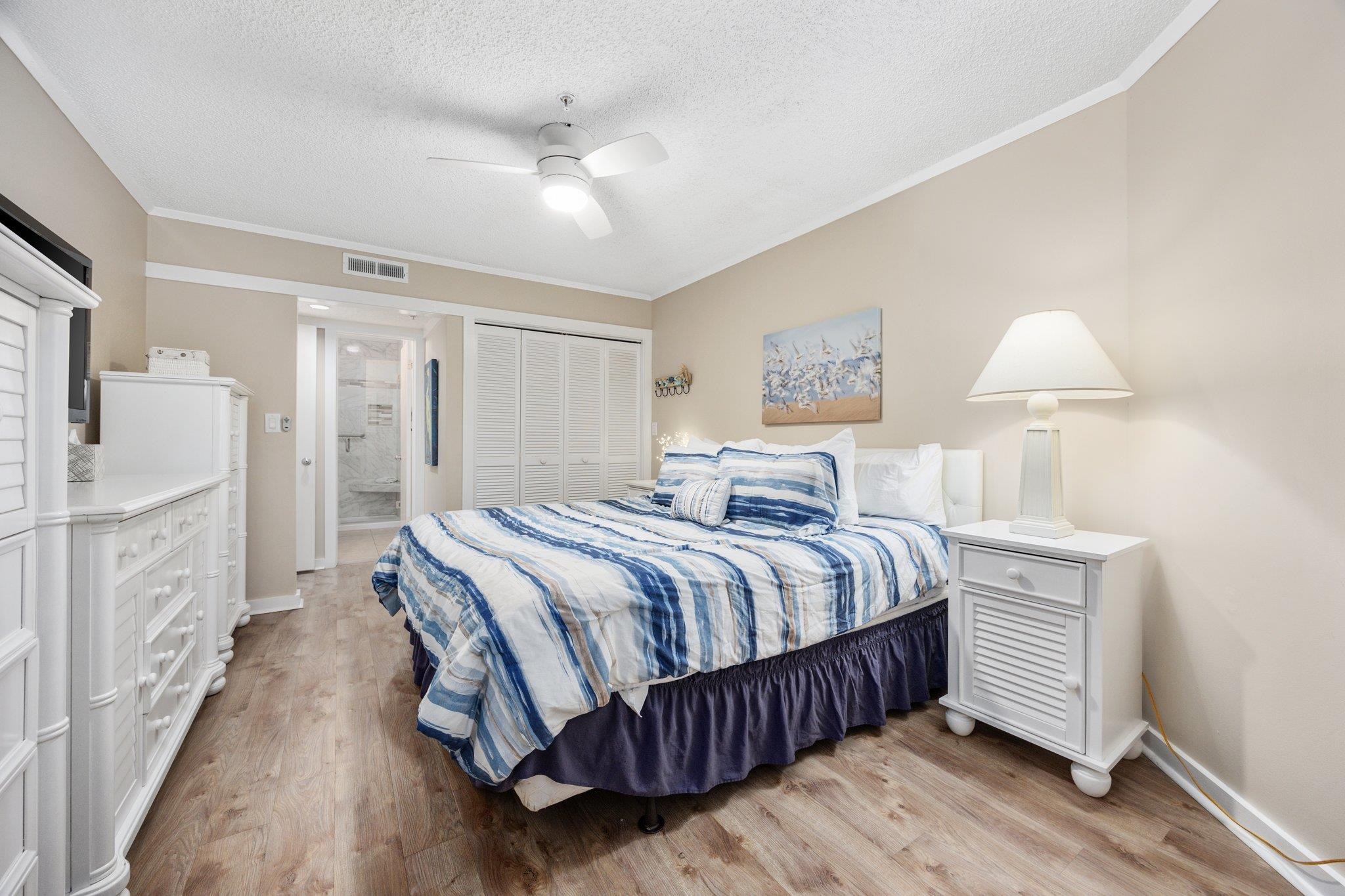 415 Ocean Creek Dr. Property Photo 17