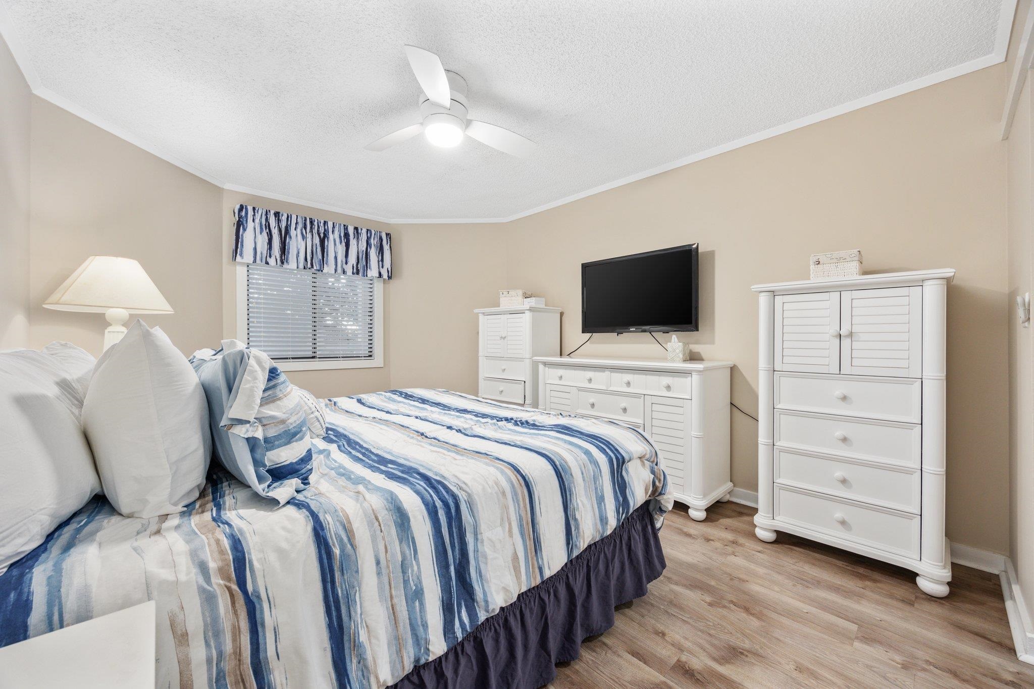 415 Ocean Creek Dr. Property Photo 18