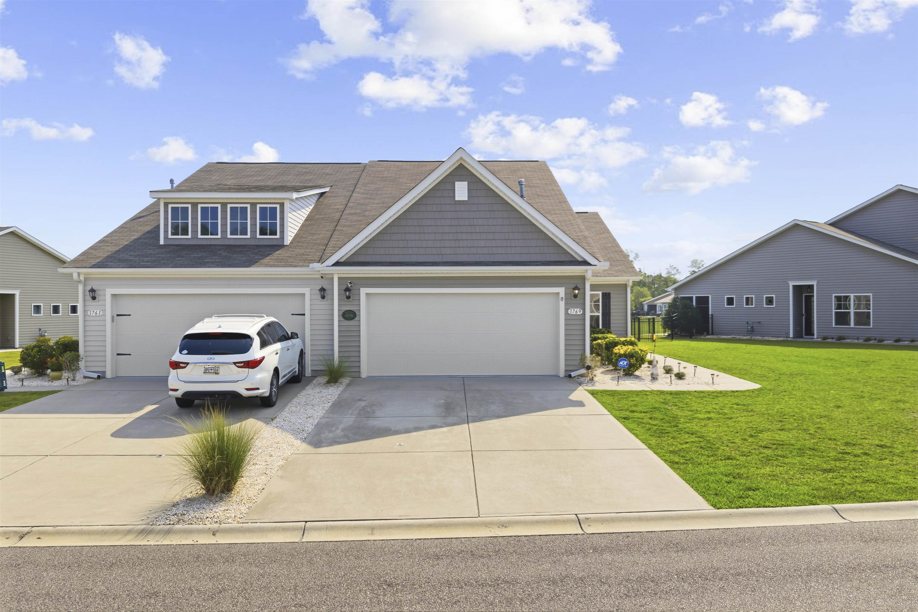 1769 Berkley Village Loop Property Photo 1