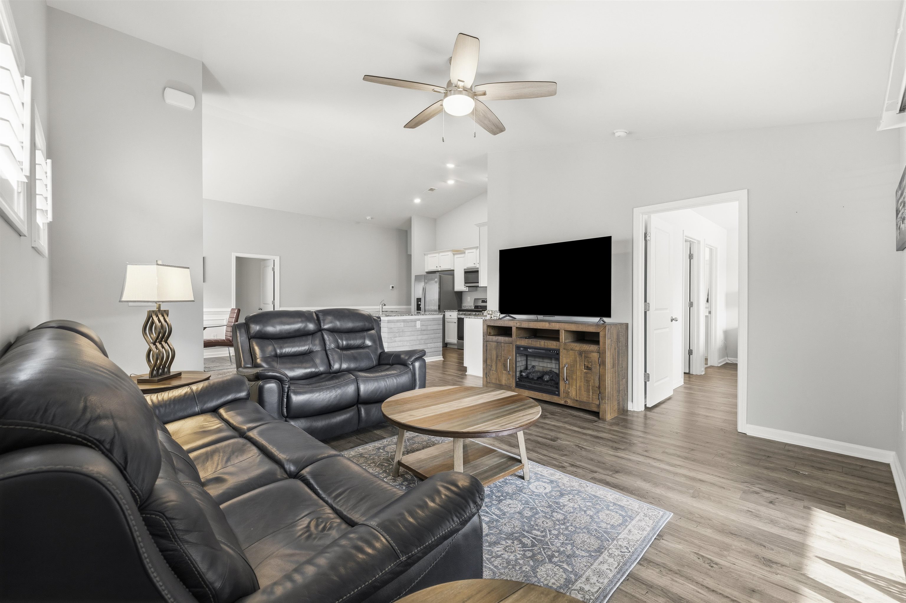 1769 Berkley Village Loop Property Photo 8