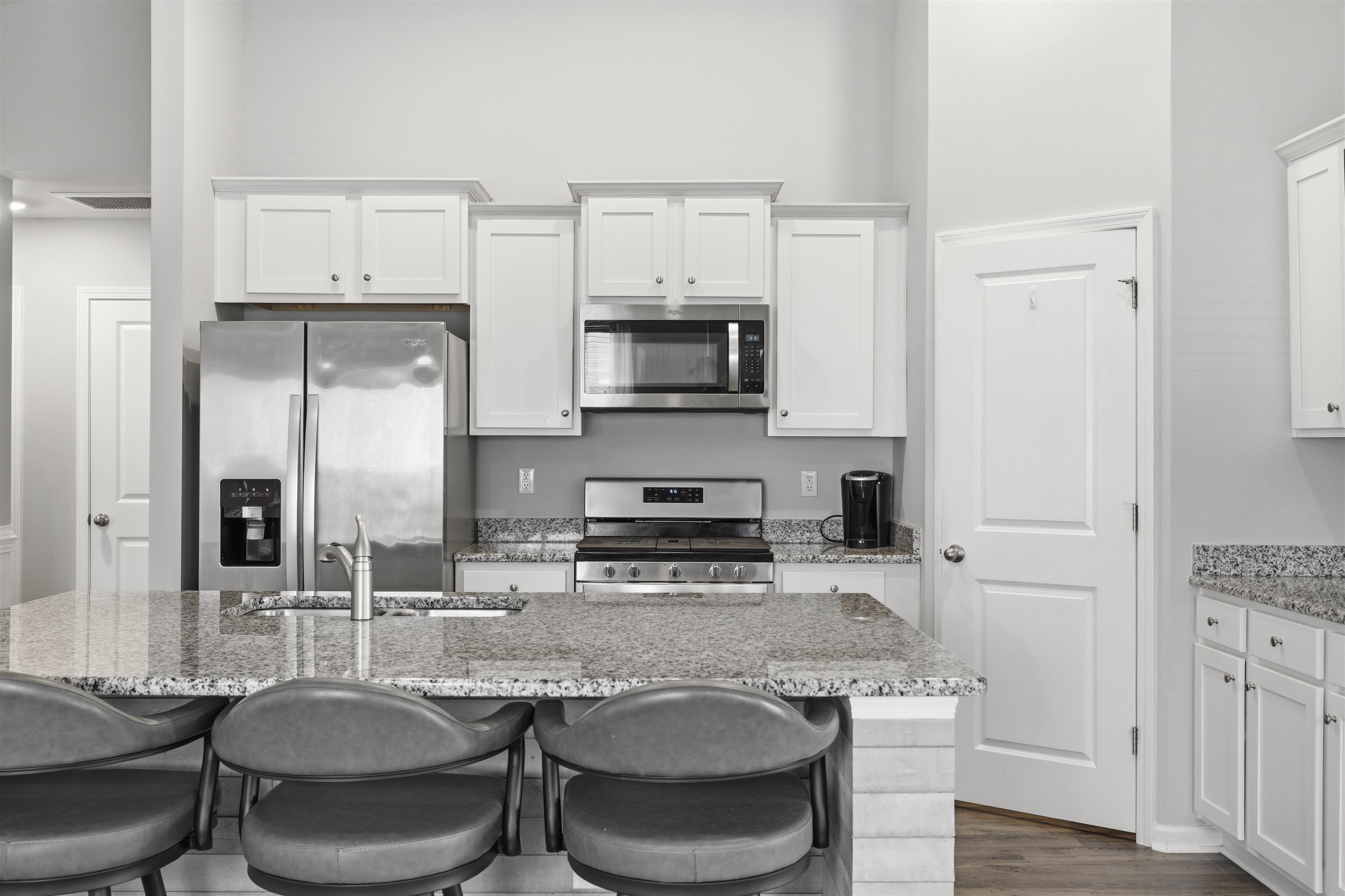 1769 Berkley Village Loop Property Photo 11