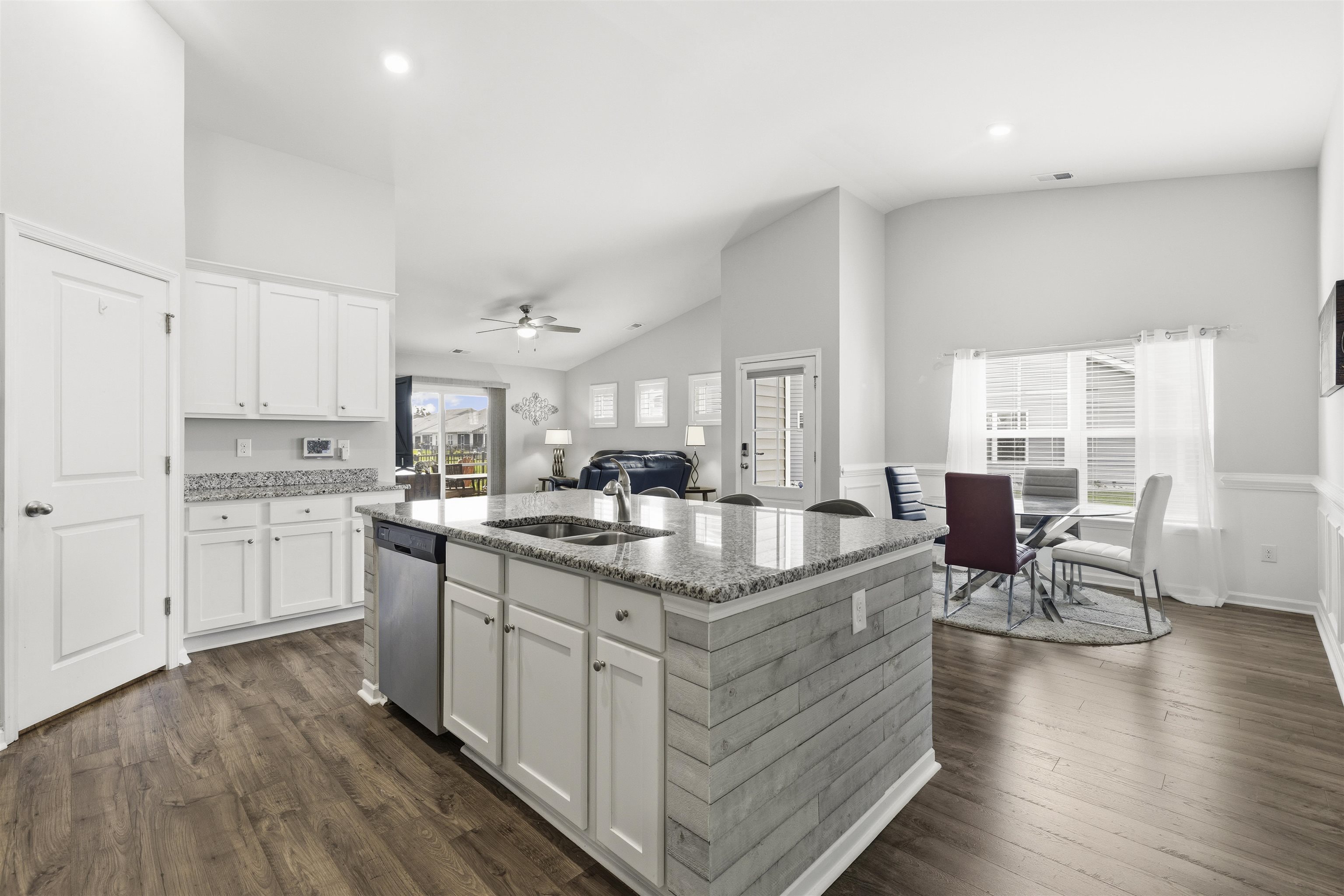 1769 Berkley Village Loop Property Photo 13