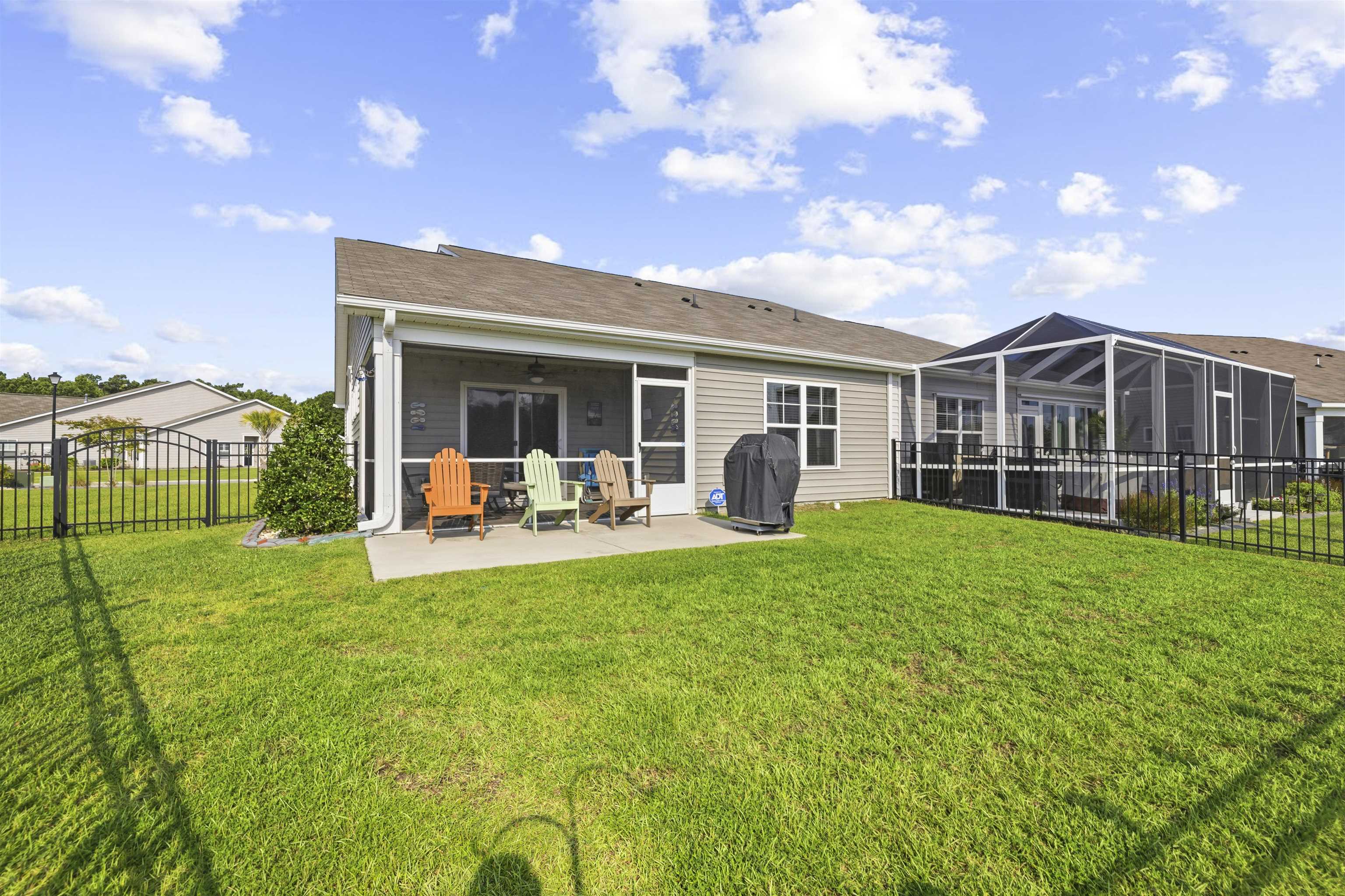 1769 Berkley Village Loop Property Photo 30