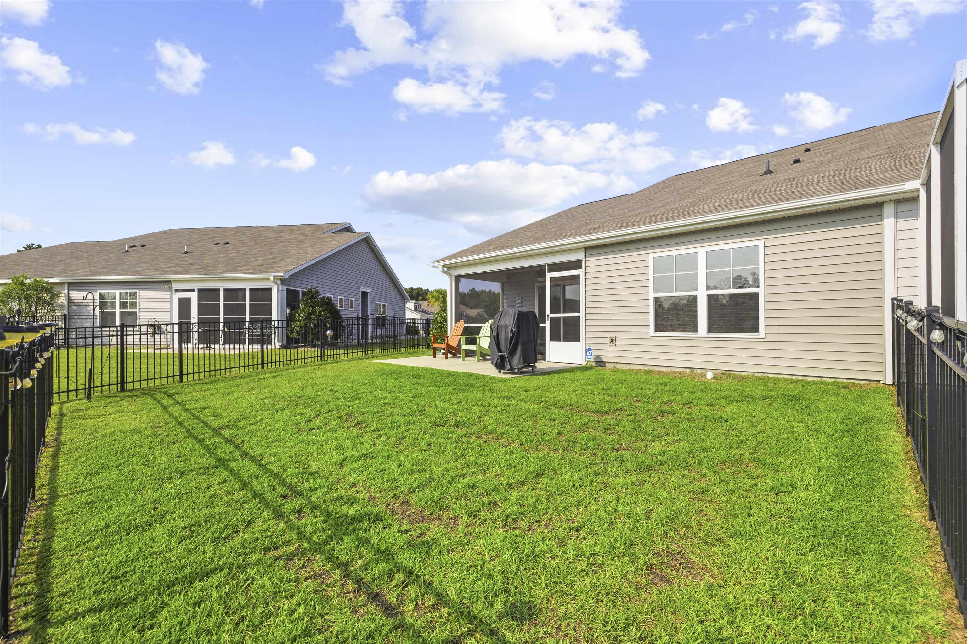 1769 Berkley Village Loop Property Photo 31