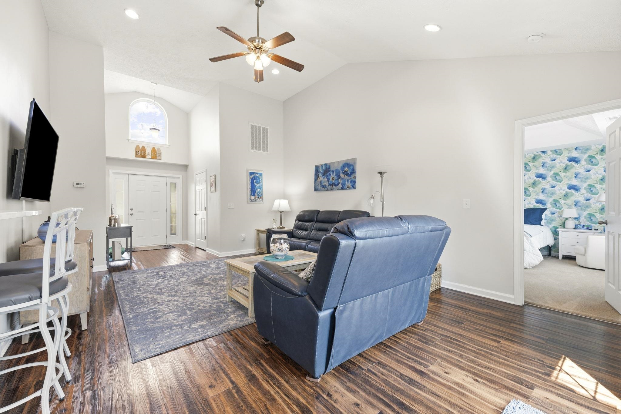 233 Encore Circle Property Photo 5
