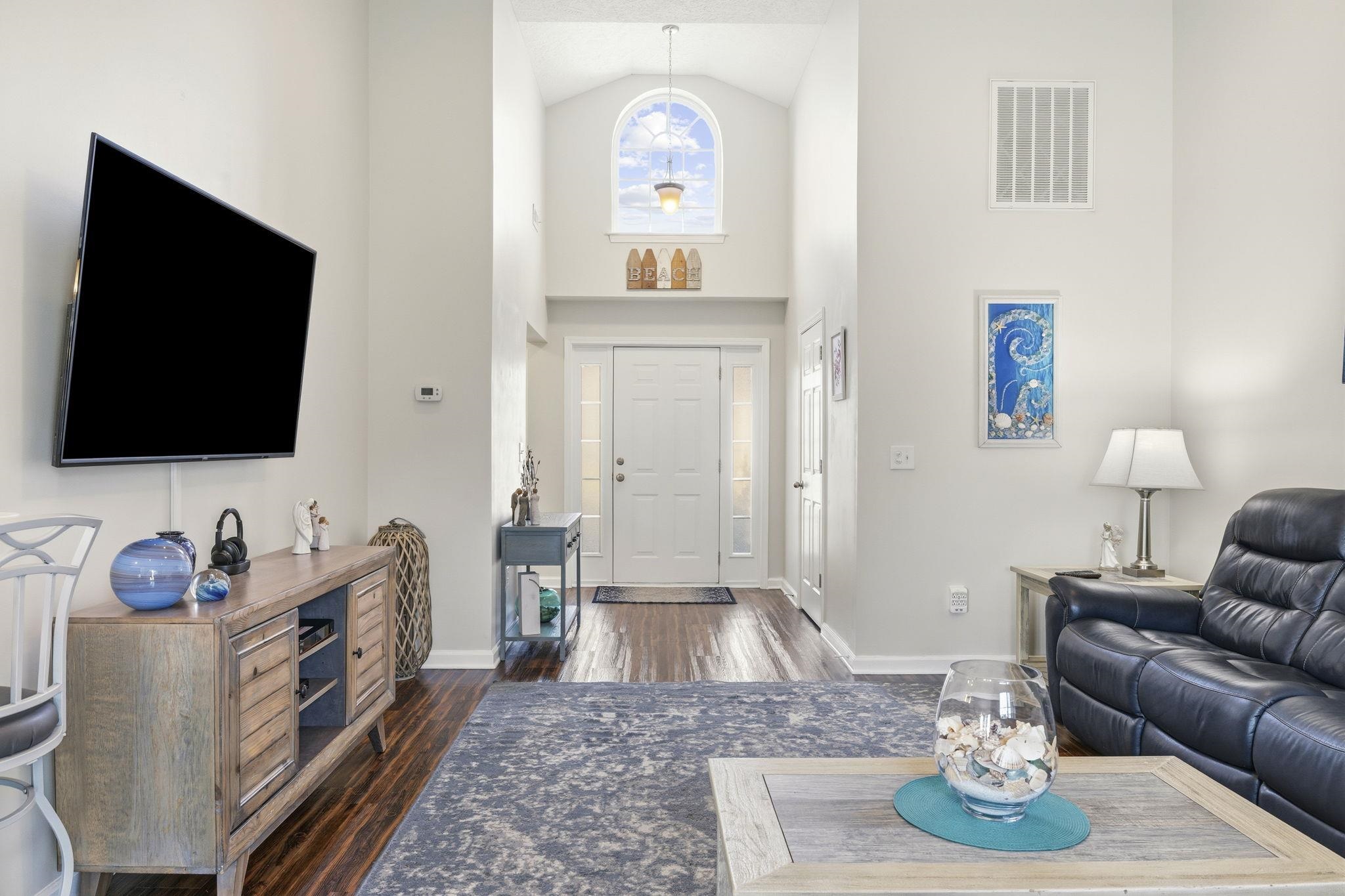 233 Encore Circle Property Photo 7
