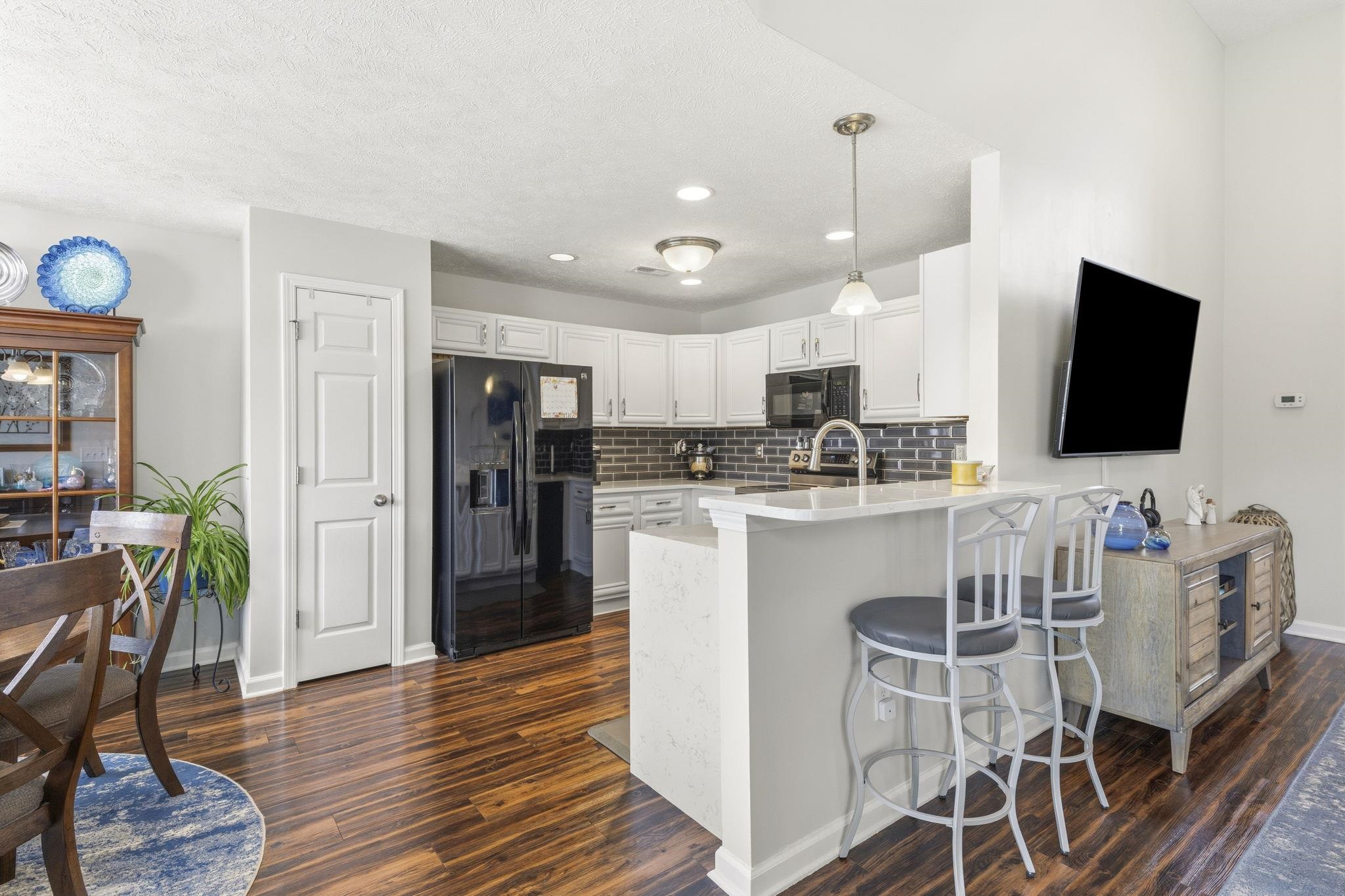 233 Encore Circle Property Photo 8