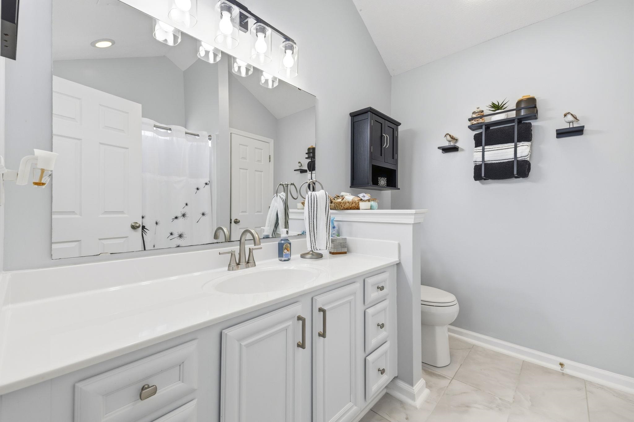 233 Encore Circle Property Photo 17