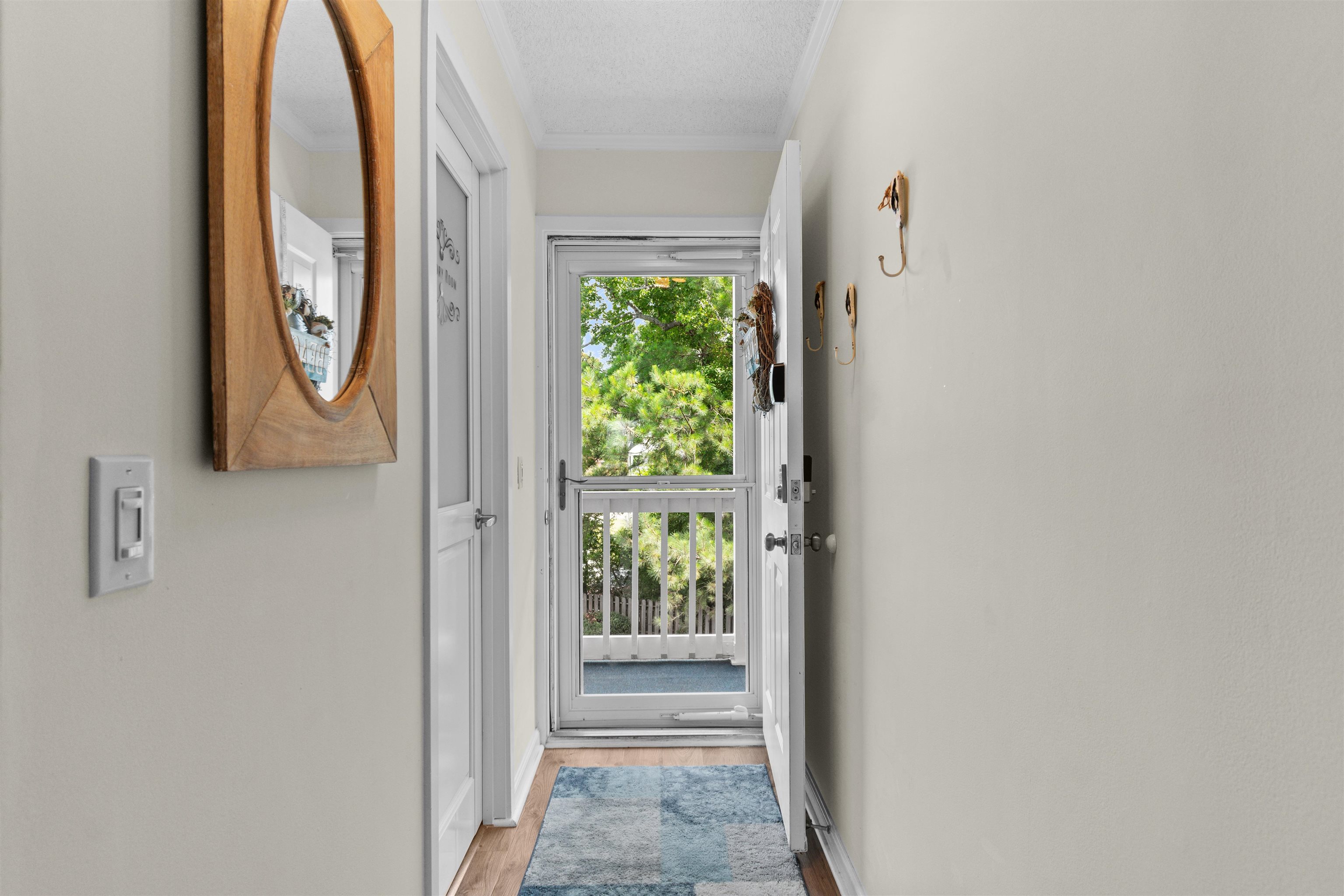 300 Marsh Pl. Property Photo 9