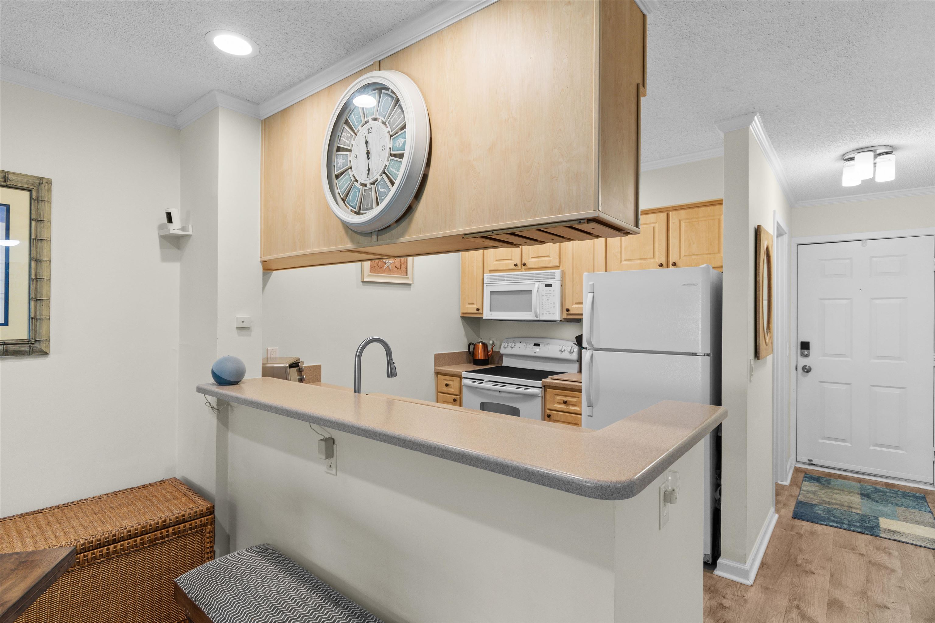 300 Marsh Pl. Property Photo 11
