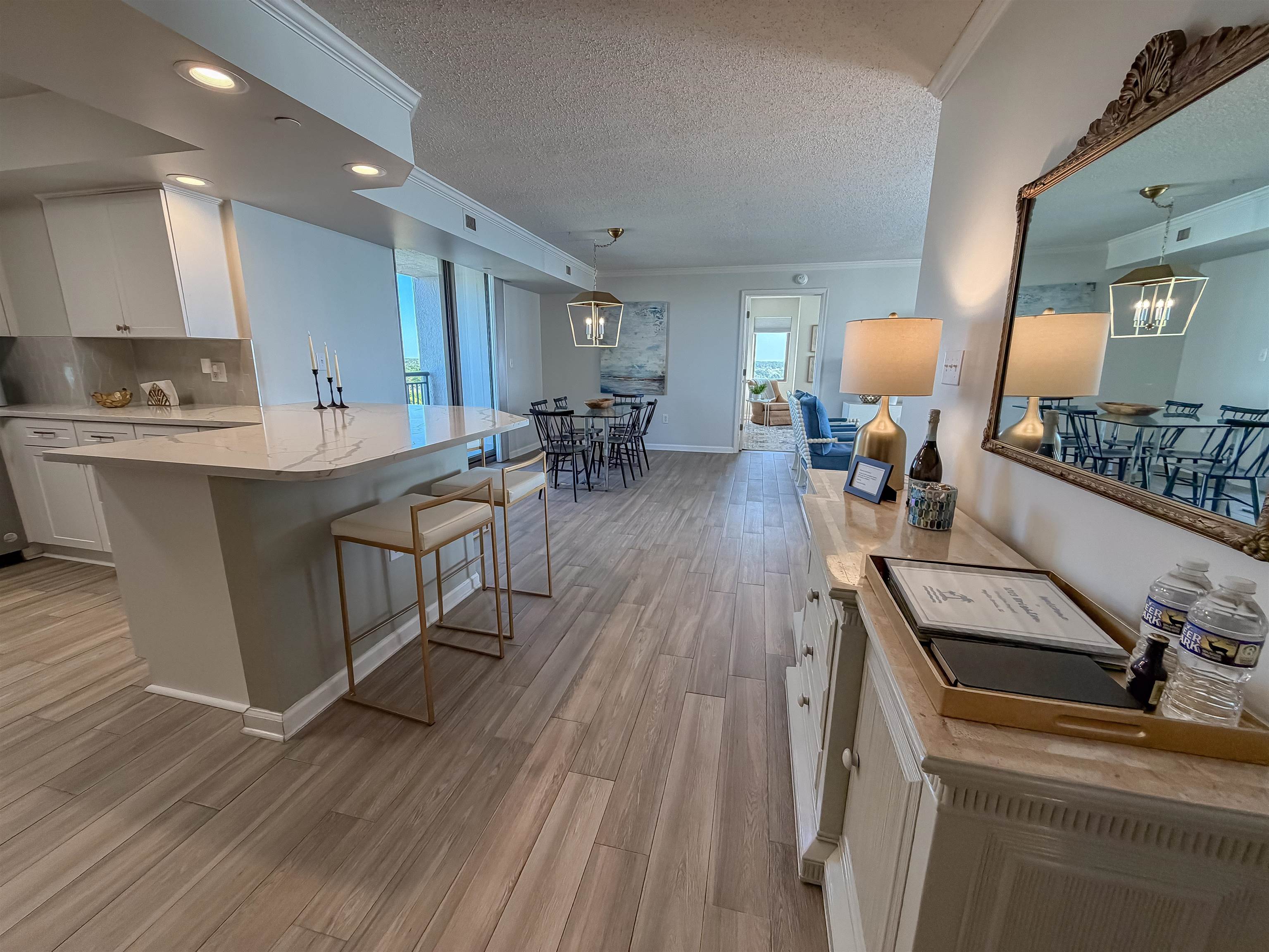 8560 Queensway Blvd. Property Photo 17