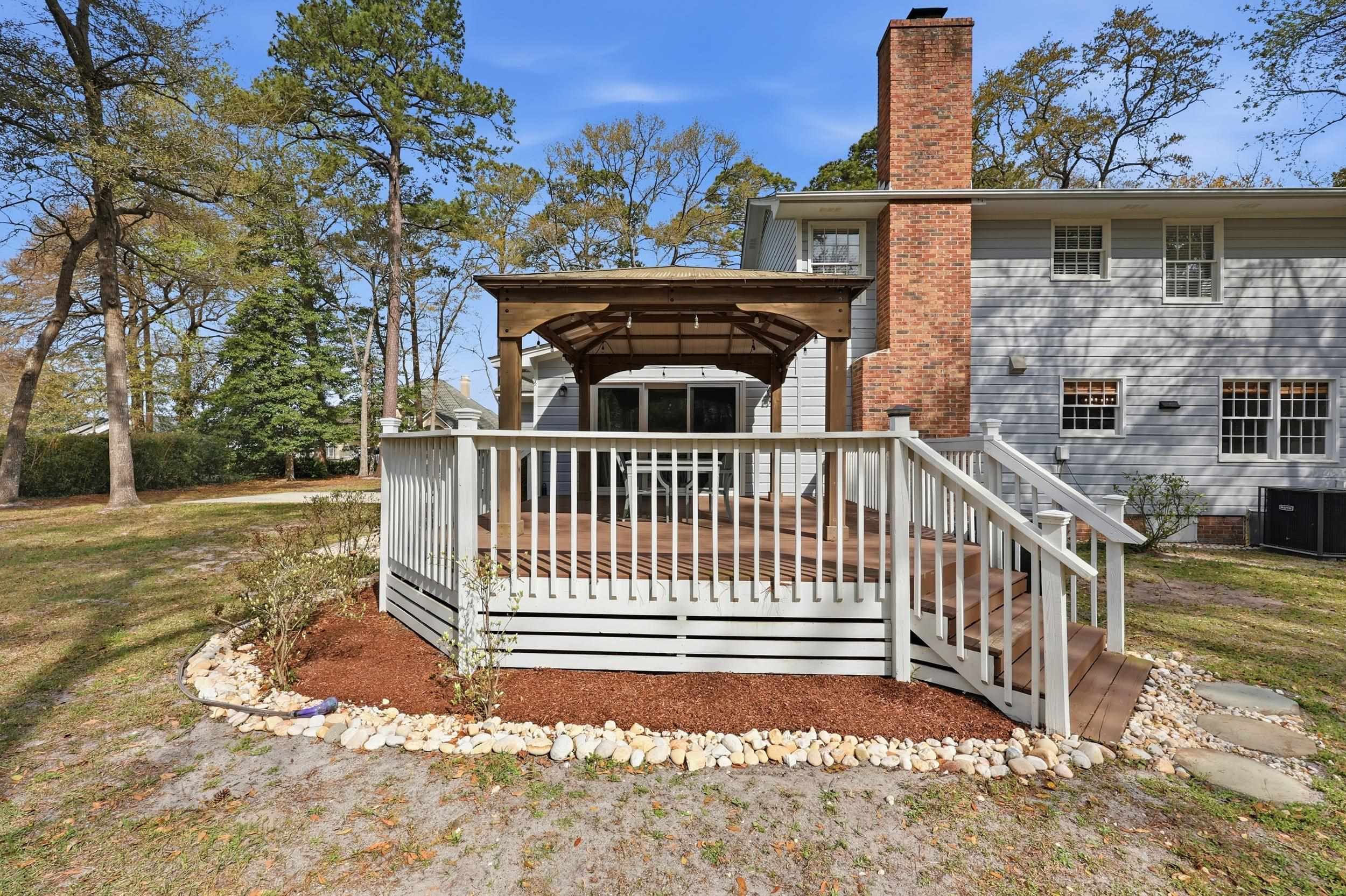 1015 Old Bridge Rd. Property Photo 43