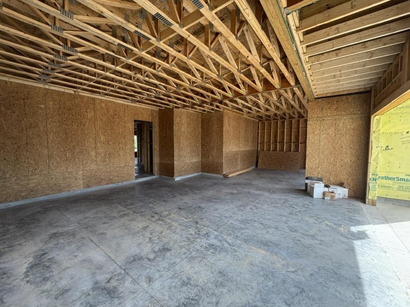 429 Harbour View Dr. Property Photo 11