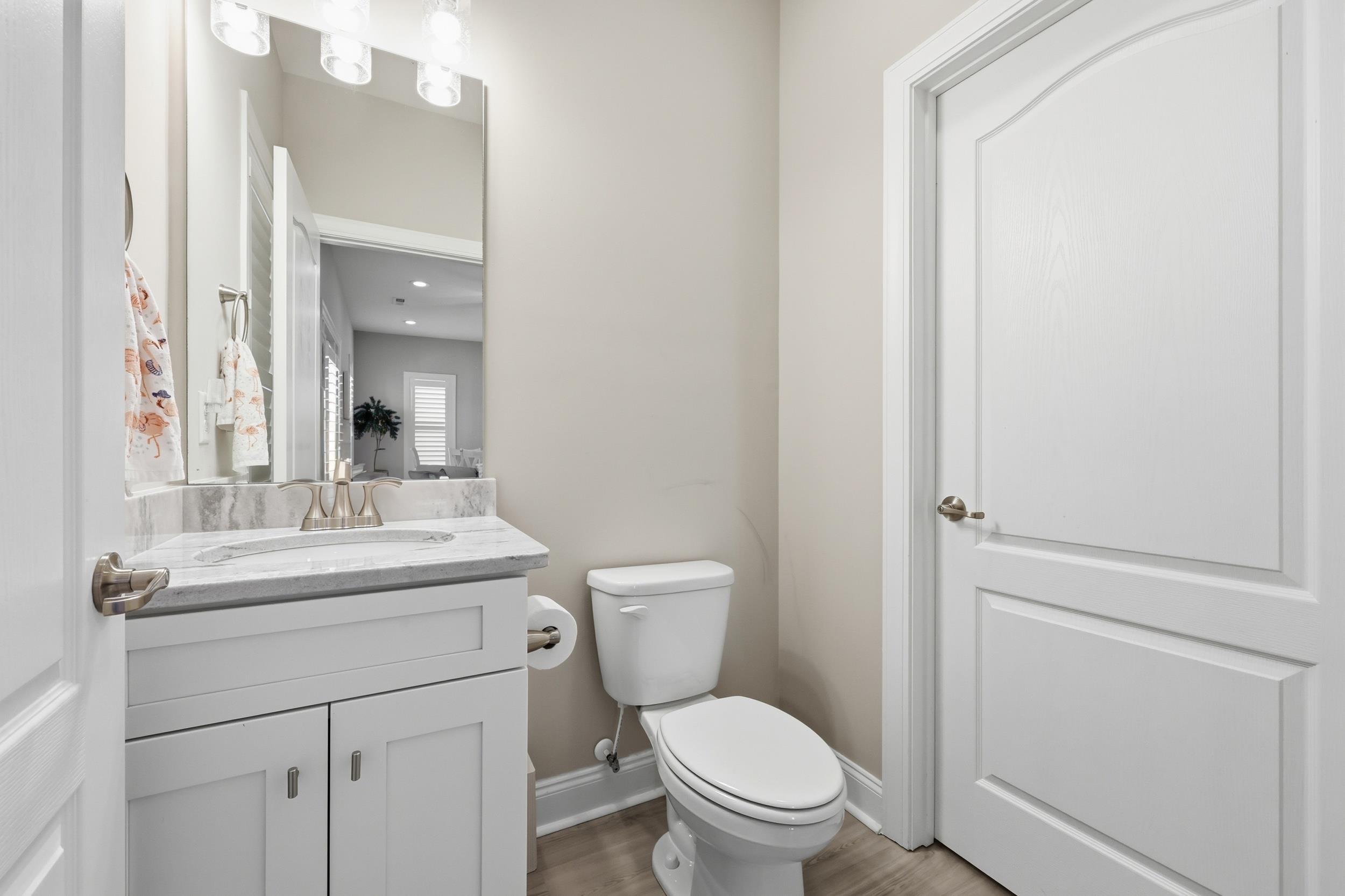 236 Gloucester Way Property Photo 22