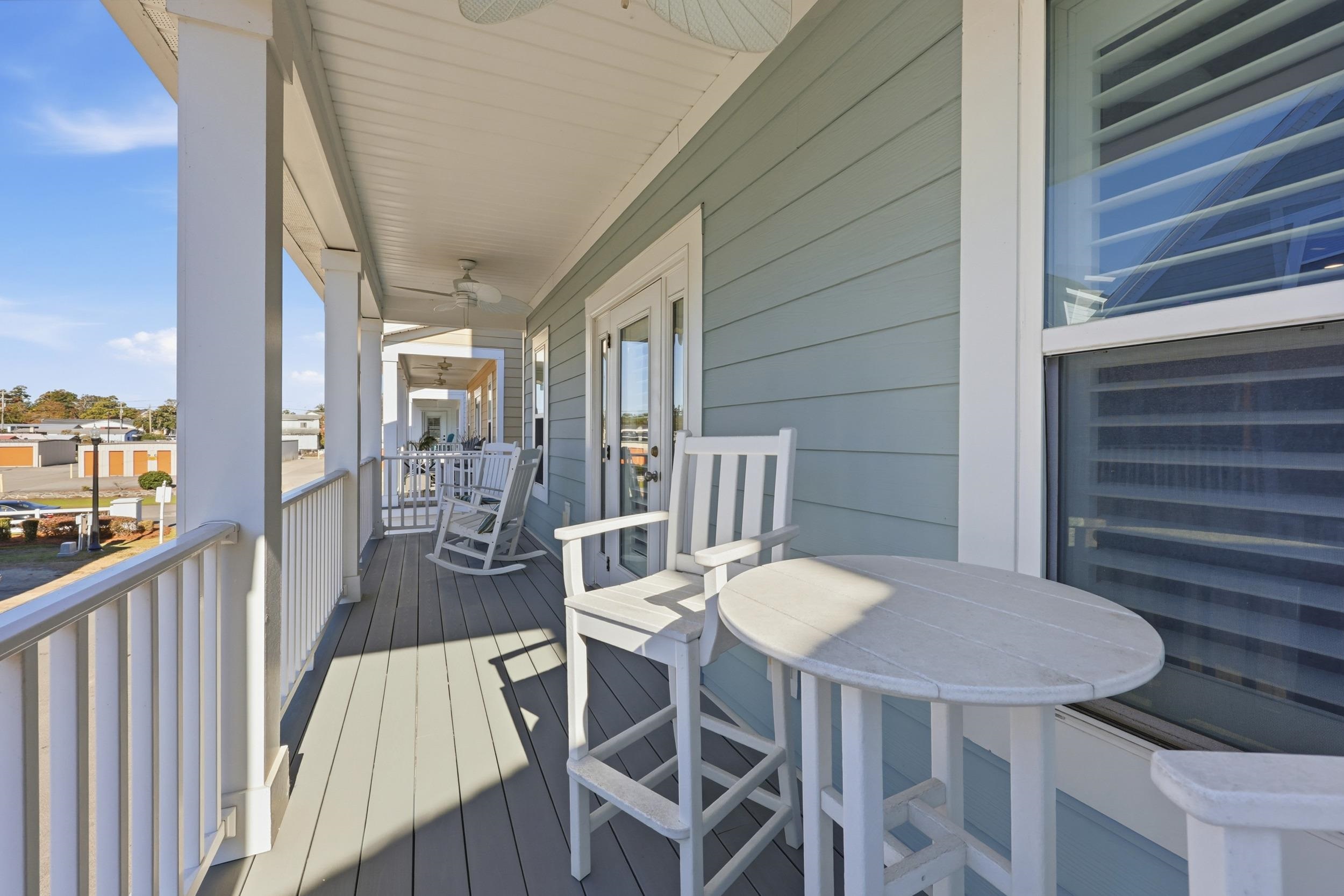 236 Gloucester Way Property Photo 24