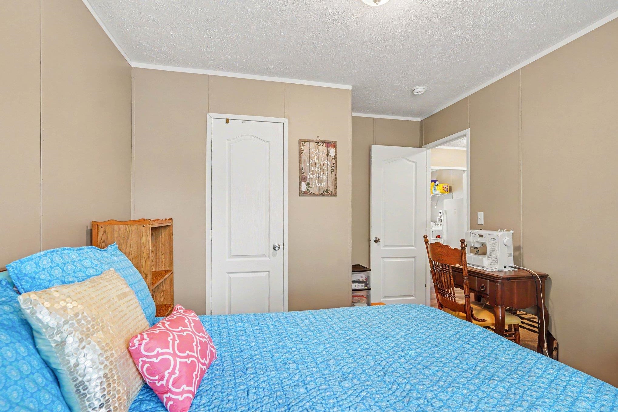 160 Genesis Dr Property Photo 20