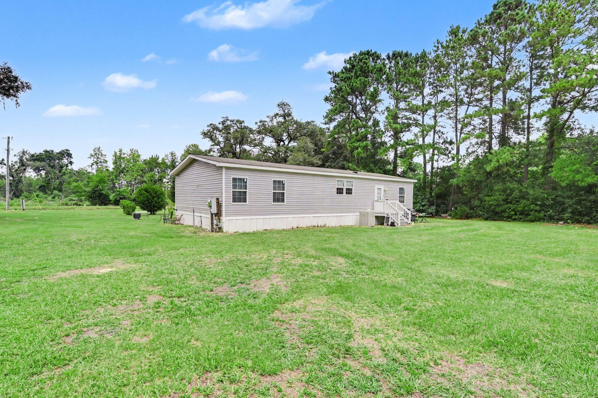 160 Genesis Dr Property Photo 22
