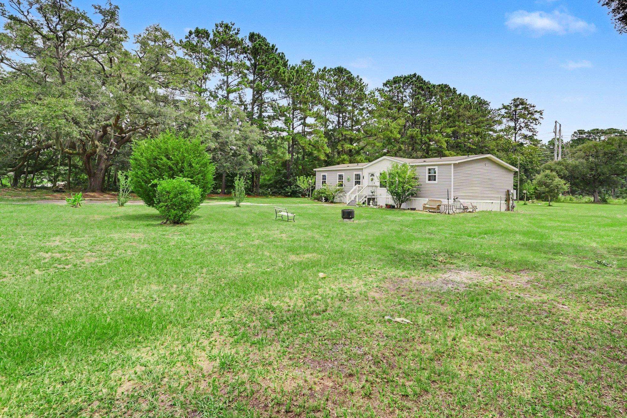 160 Genesis Dr Property Photo 24