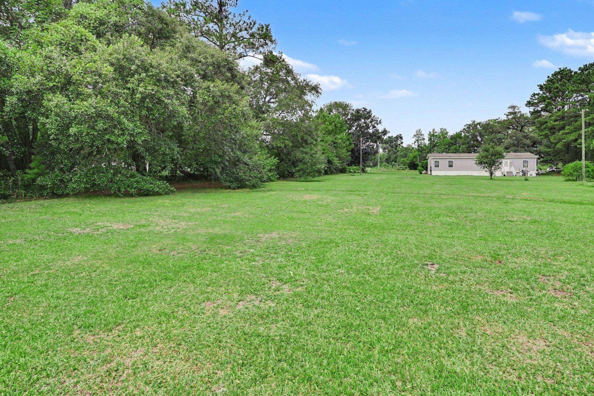 160 Genesis Dr Property Photo 26