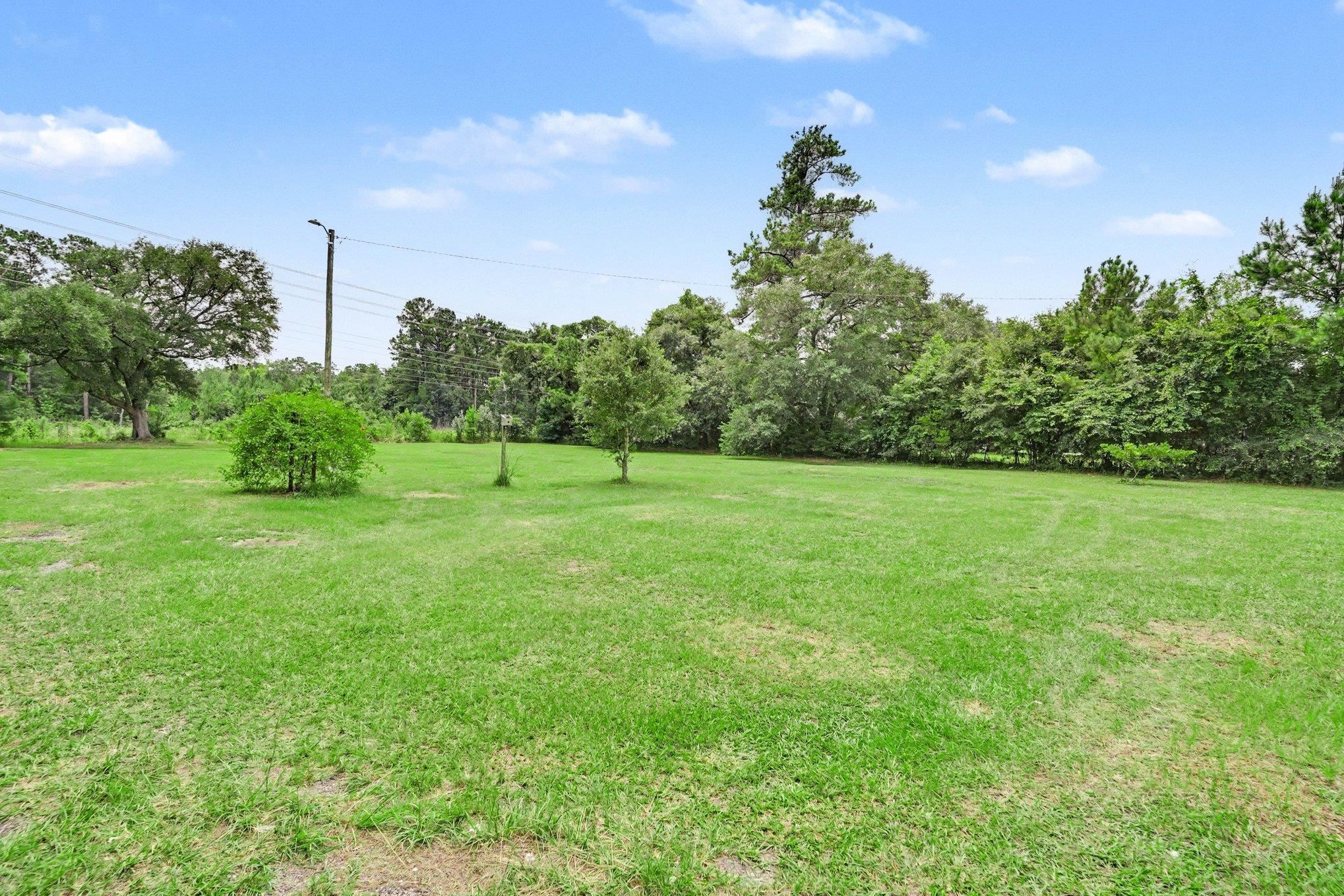 160 Genesis Dr Property Photo 27