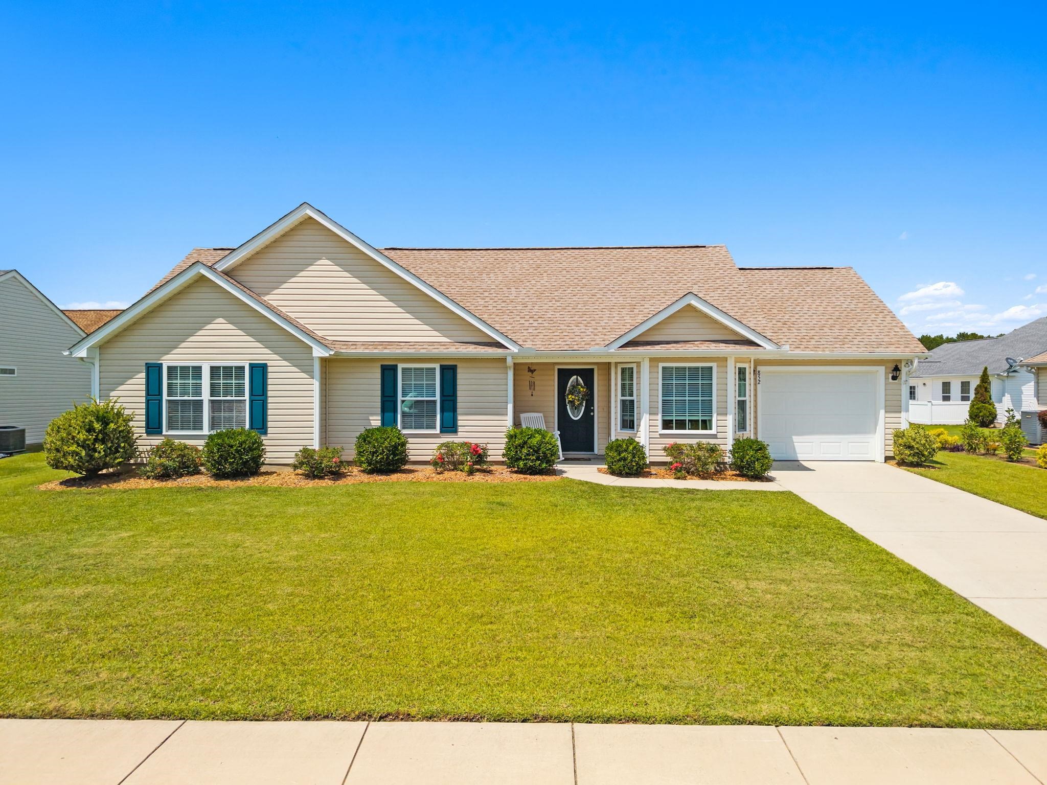 852 Inglenook Ln. Property Photo 1