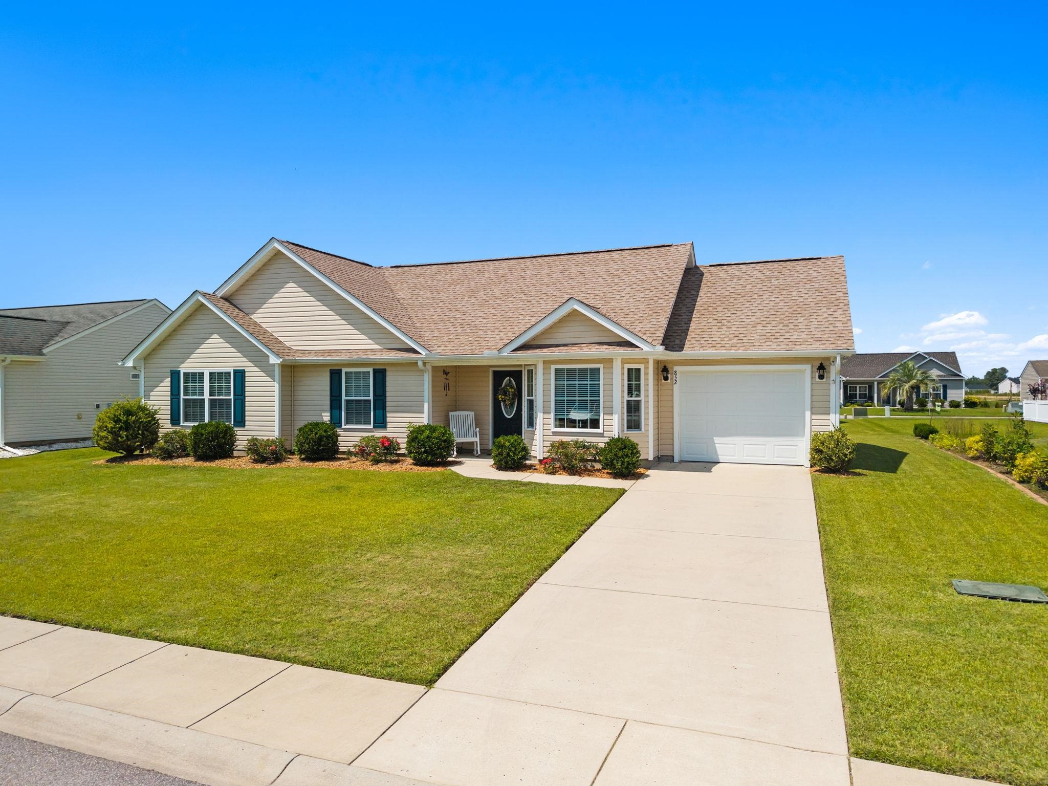852 Inglenook Ln. Property Photo 4