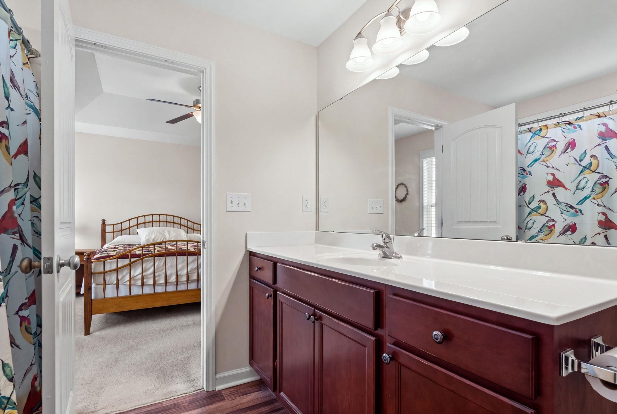 852 Inglenook Ln. Property Photo 18