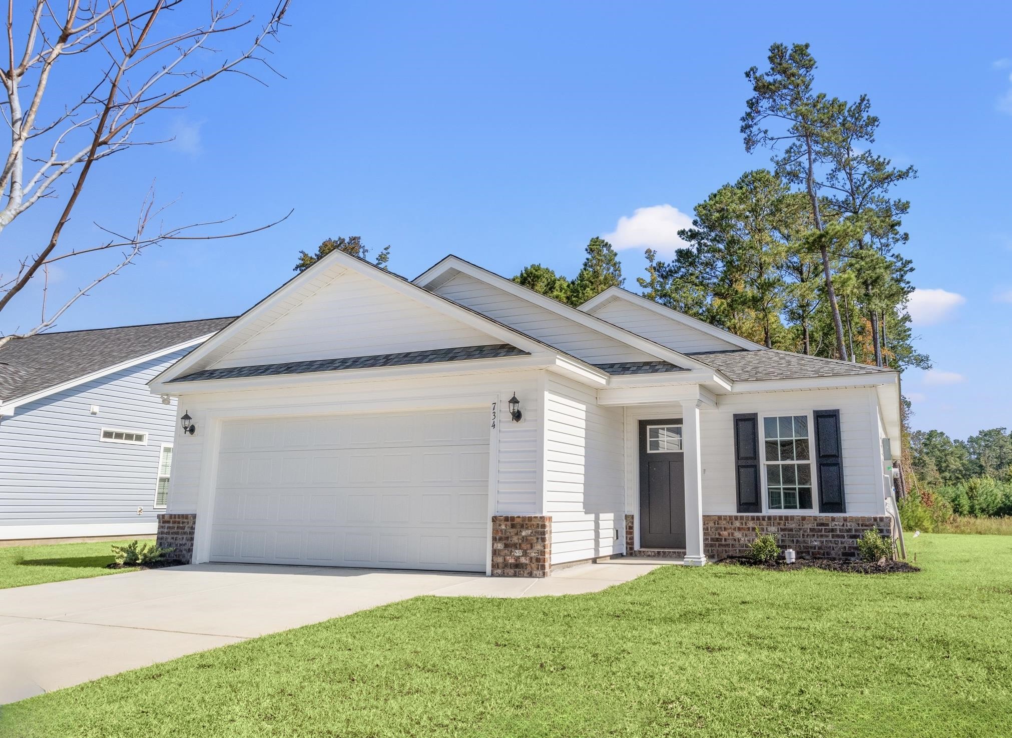 1050 Dogwood St. Property Photo 1