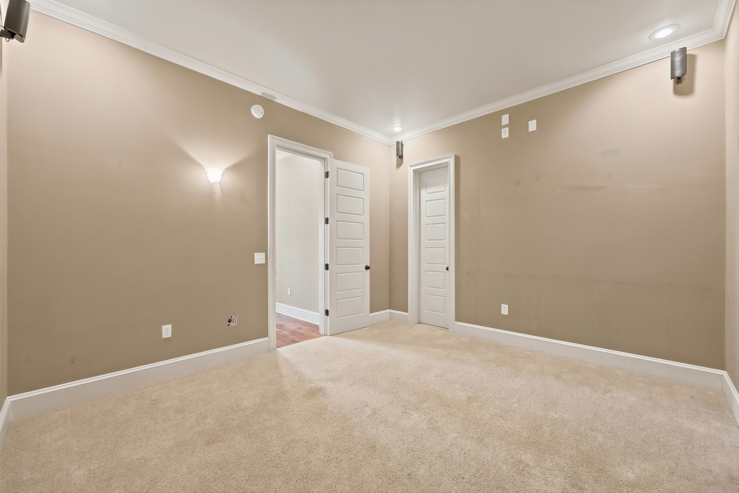 2254 S Waccamaw Dr. Property Photo 19