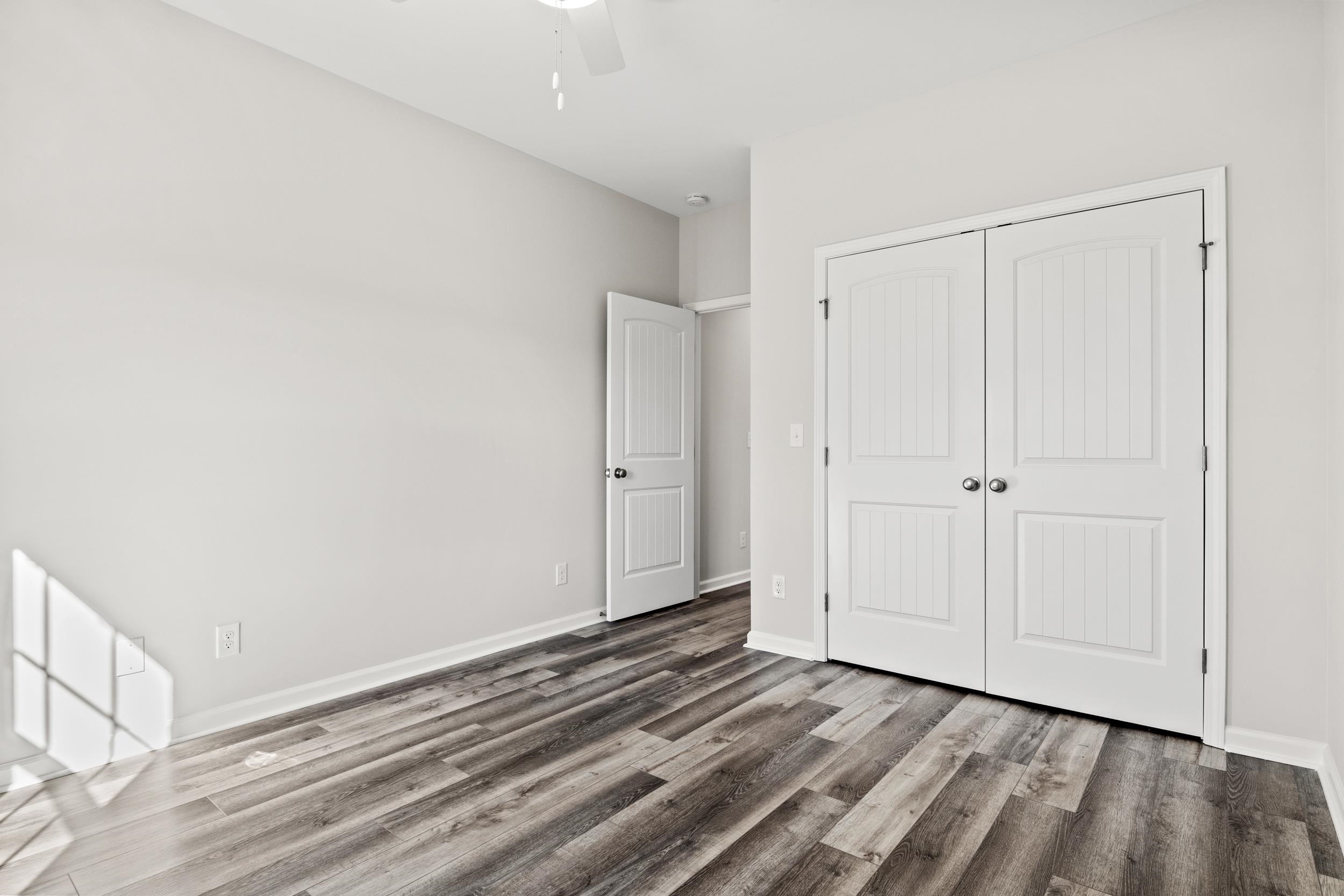 1054 Dogwood St. Property Photo 11