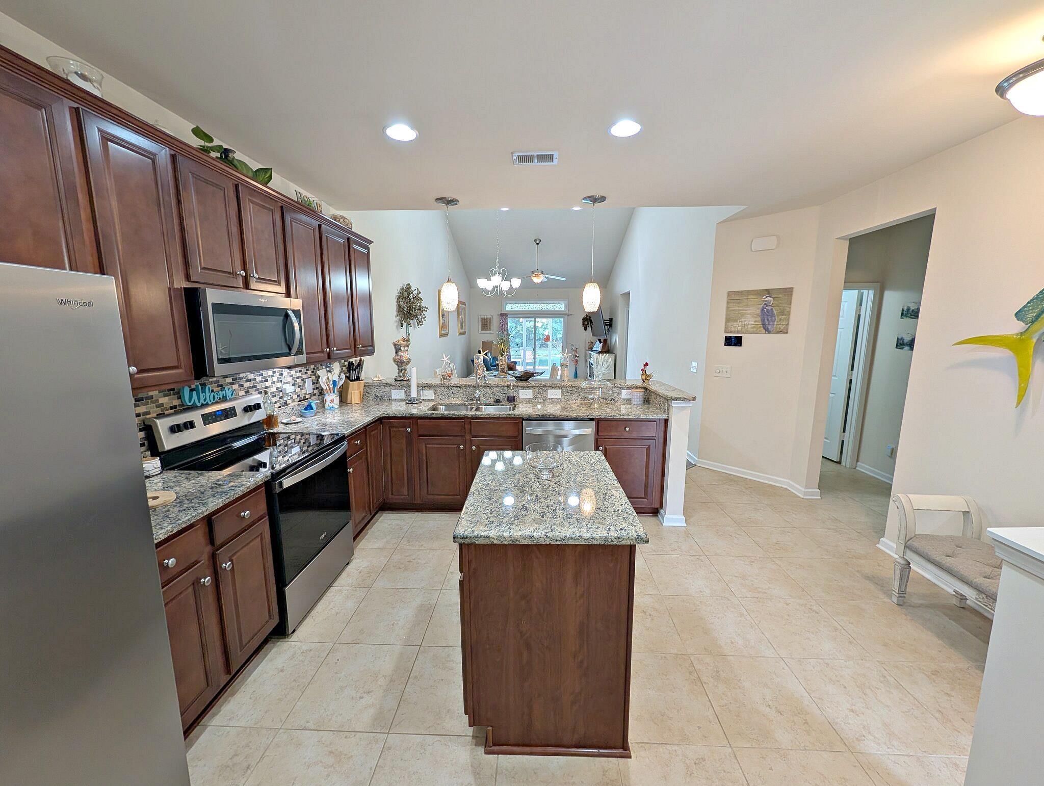 1529 Palmina Loop Property Photo 11