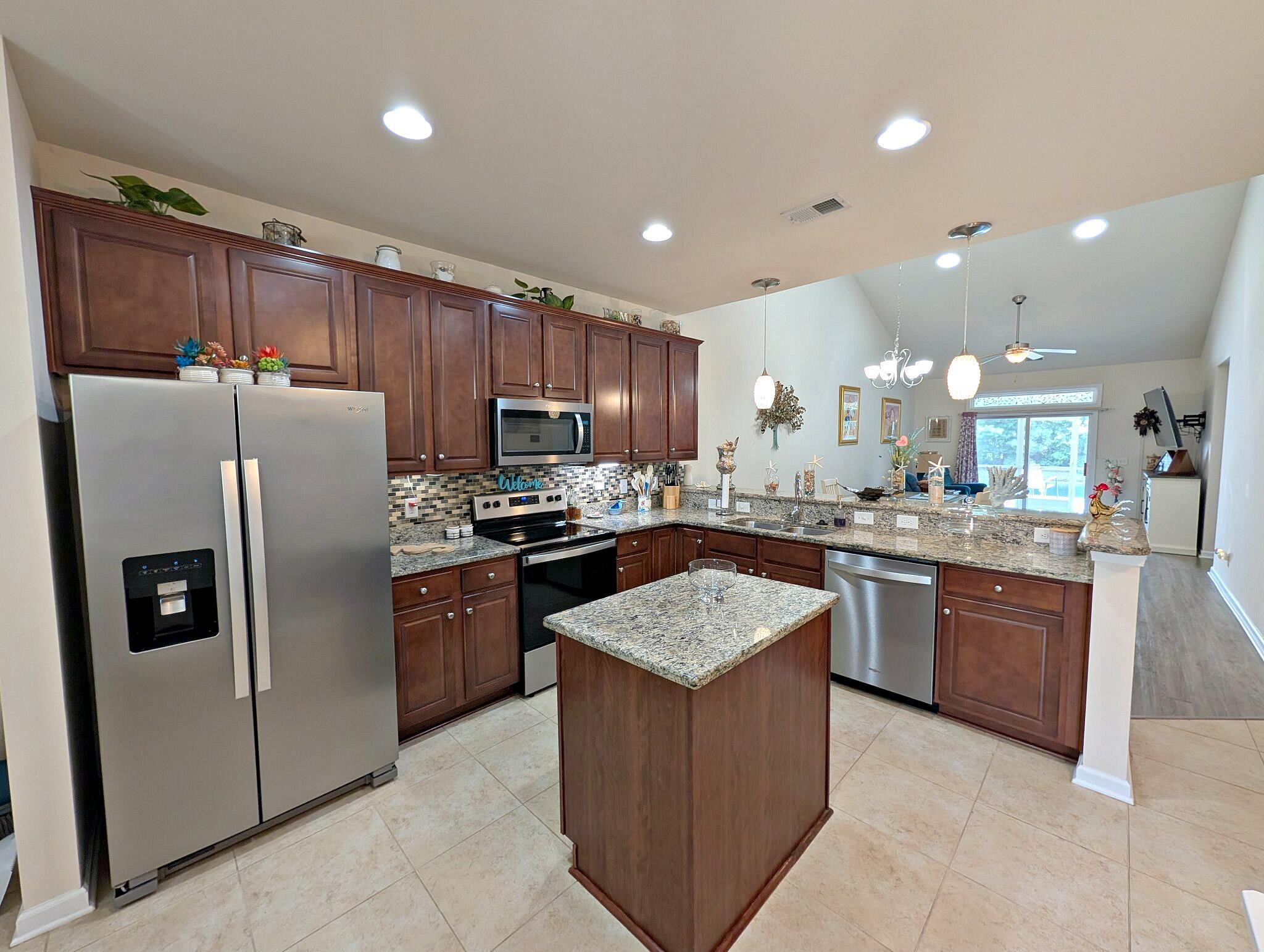 1529 Palmina Loop Property Photo 12
